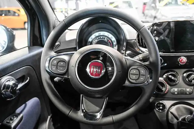 Fiat 500 view 11