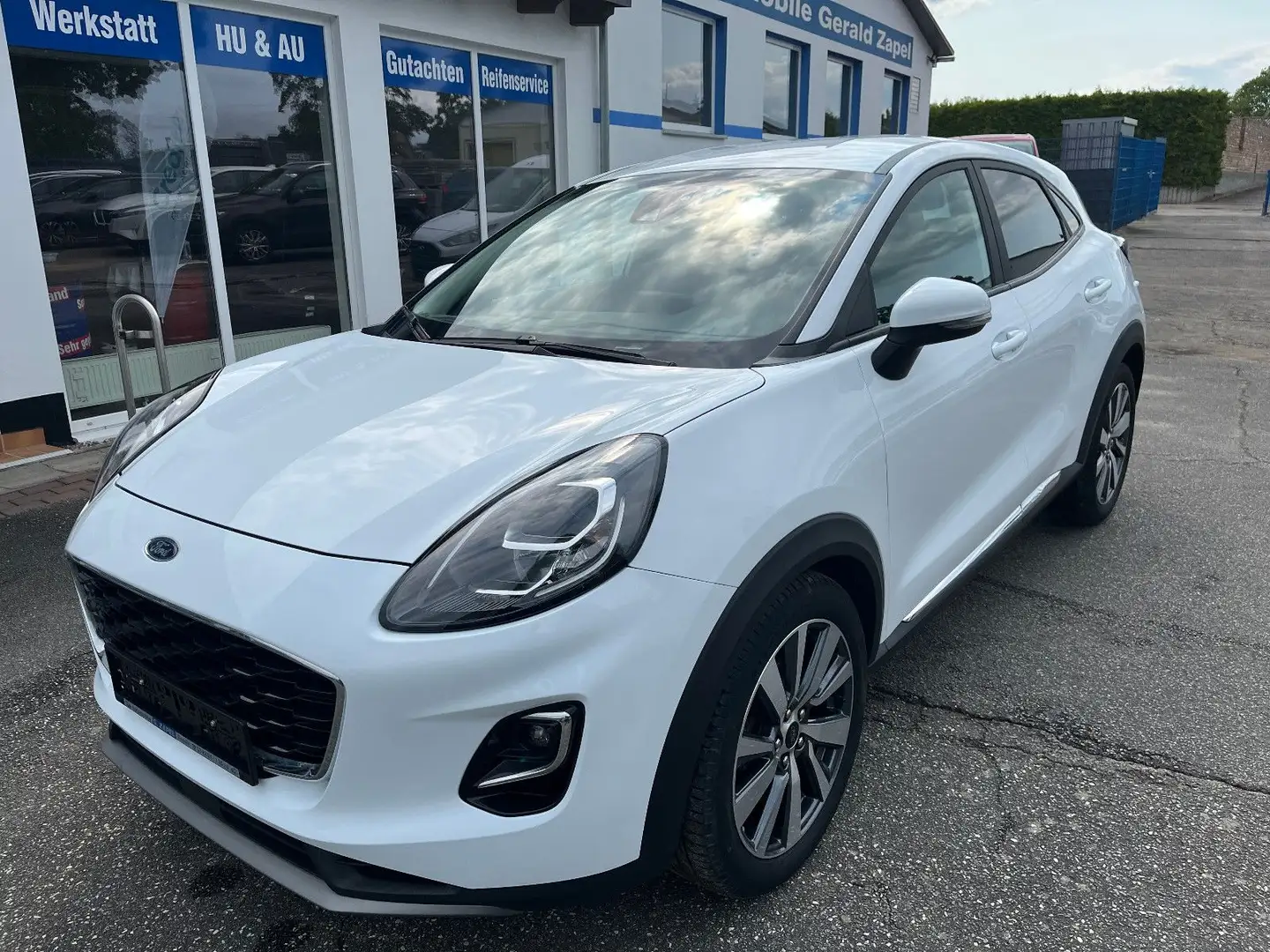 Ford Puma 1,5 TDCi *Titanium X*Navi/Klimaaut./1.Hand Blanc - 1