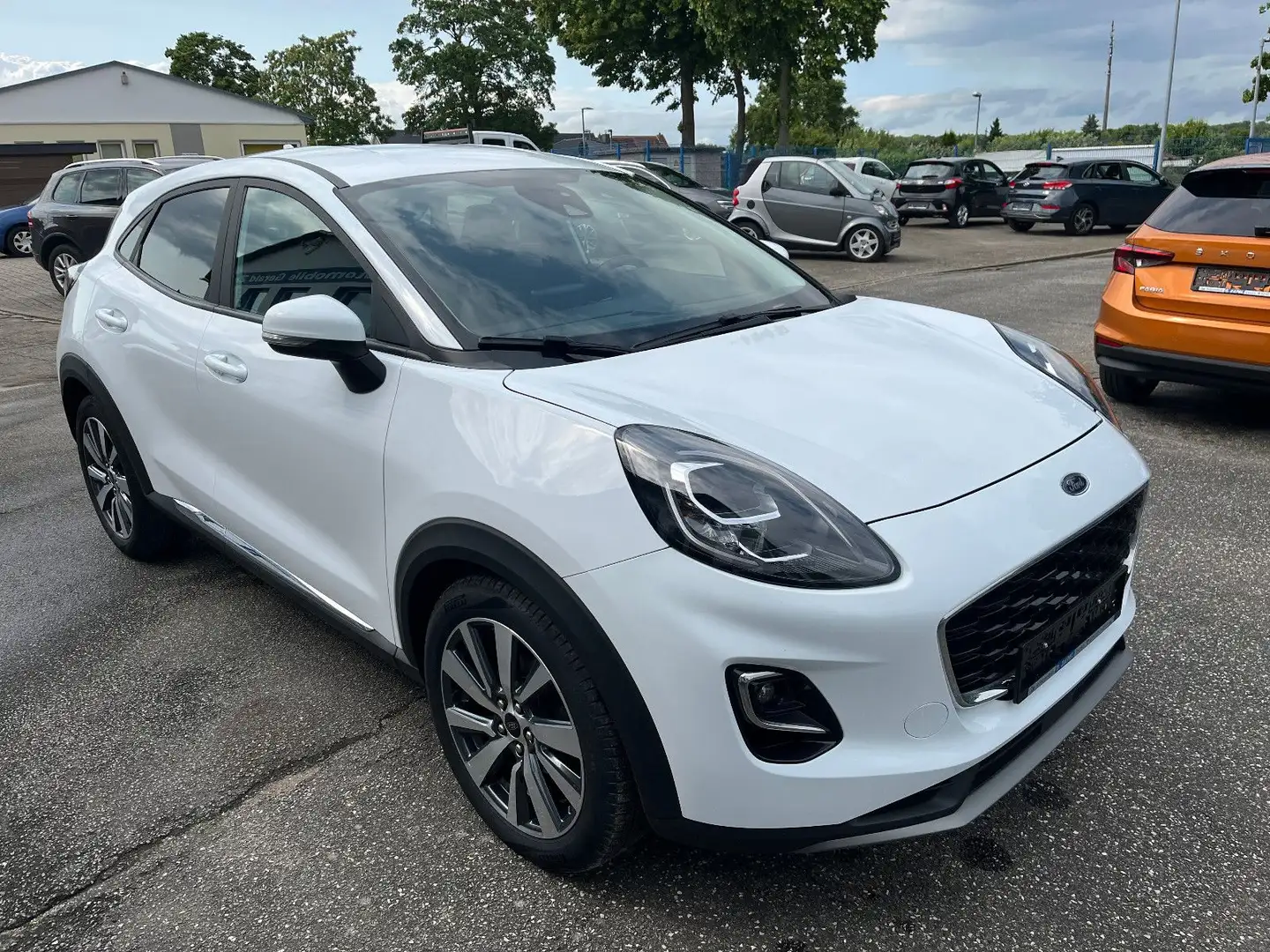 Ford Puma 1,5 TDCi *Titanium X*Navi/Klimaaut./1.Hand Blanc - 2