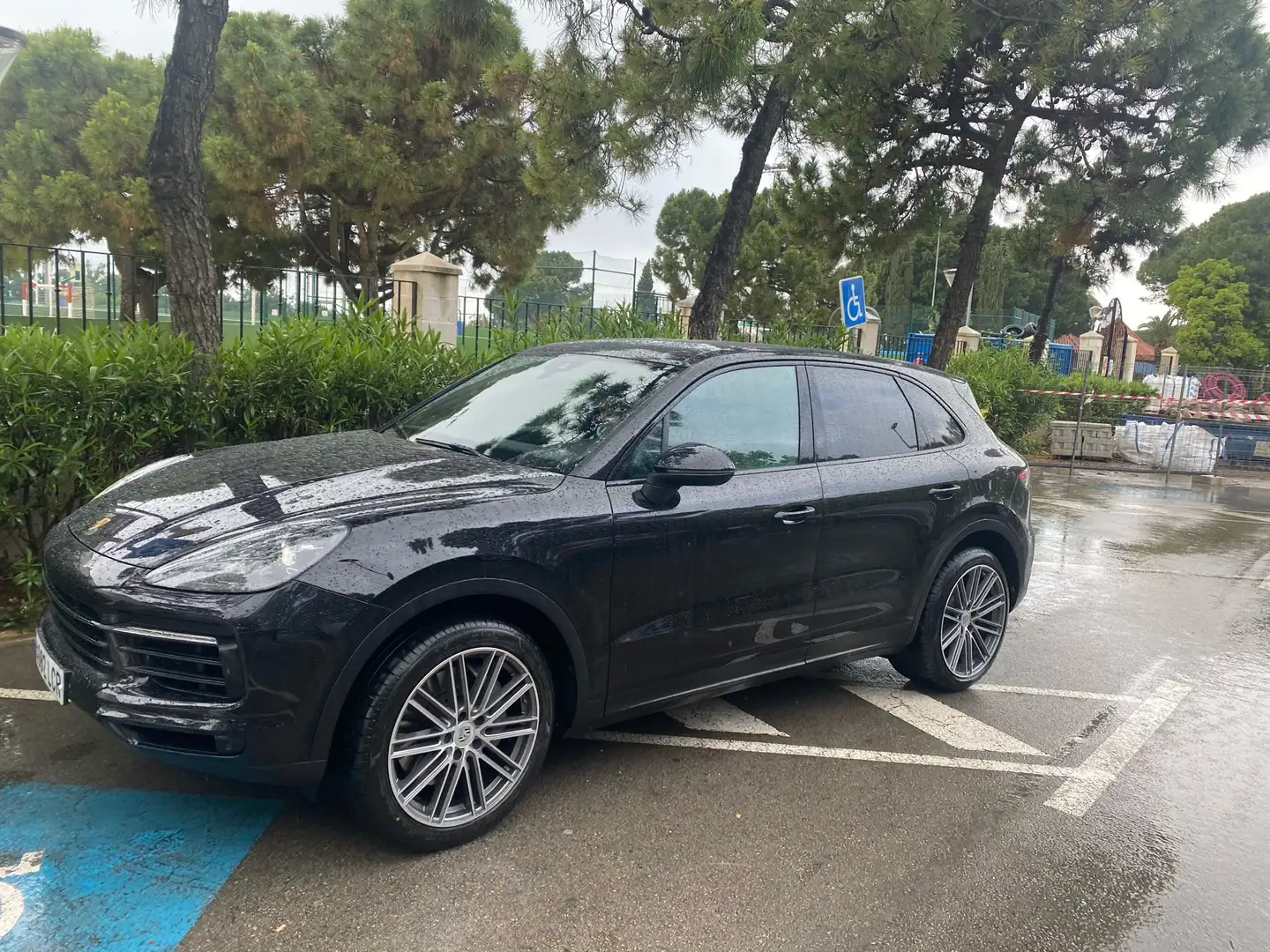 Porsche Cayenne S Tiptronic - 1