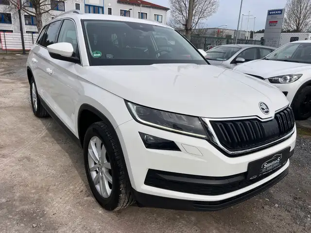 Skoda Kodiaq Webasto AHK Xenon Kamera Tüv neu