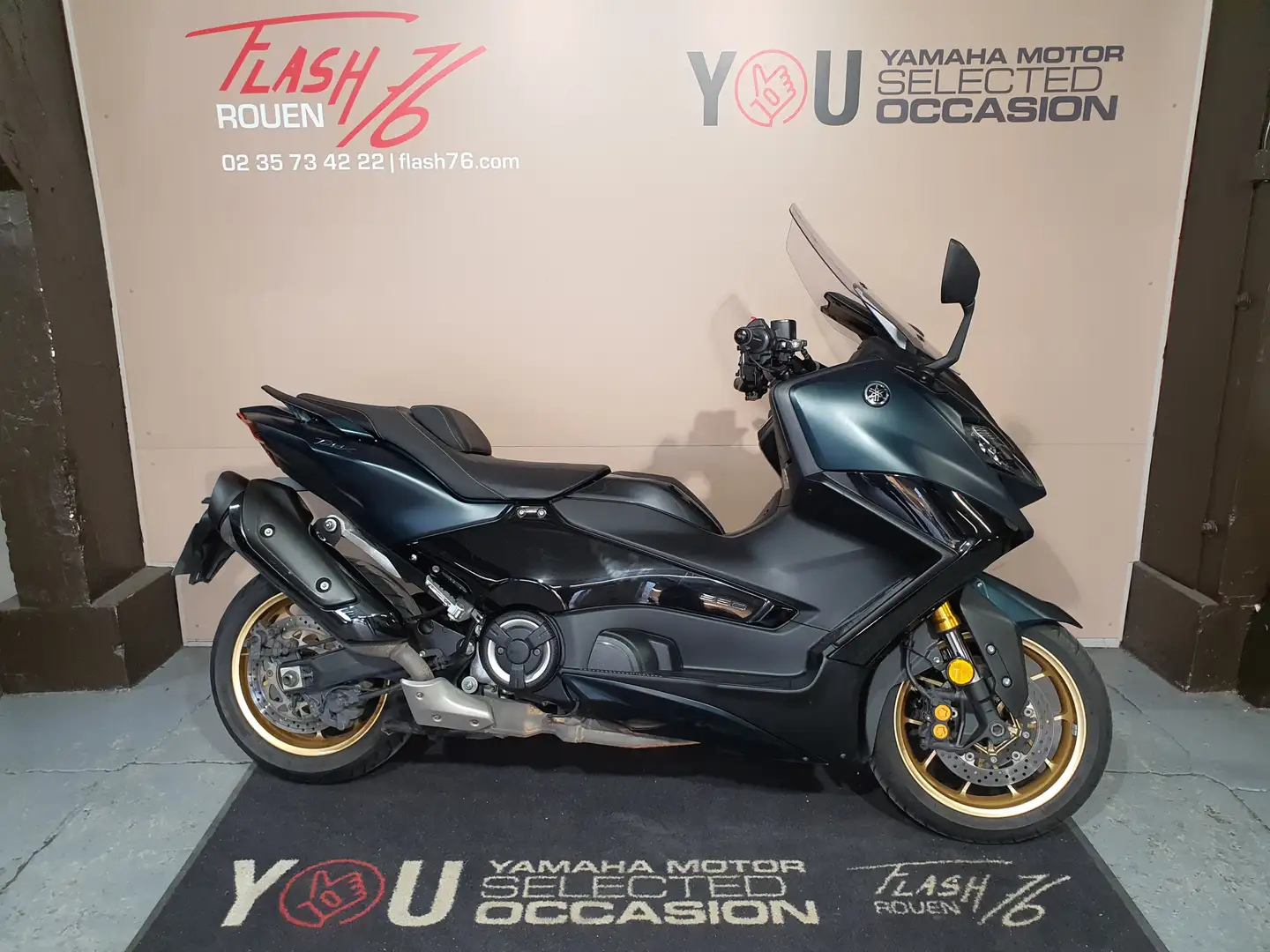 Yamaha TMAX 560 Blue - 1