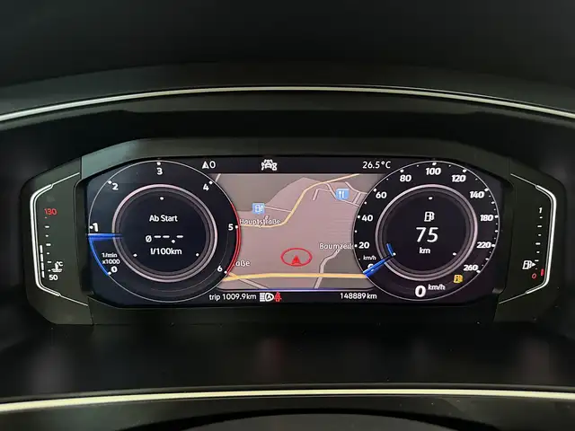 Volkswagen Tiguan view 17