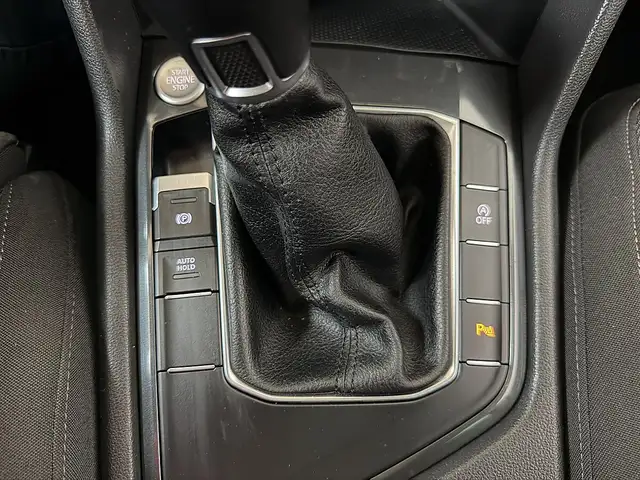 Volkswagen Tiguan view 14