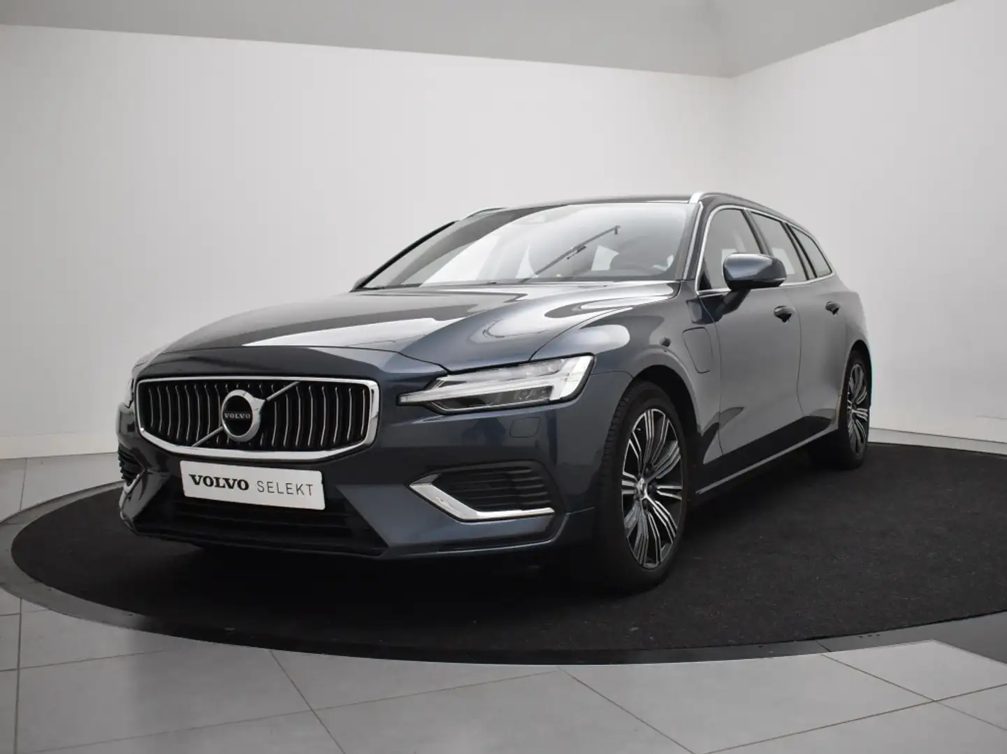 Volvo V60 T6 PLUG-IN HYBRID INSCRIPTION HARMAN KARDON GEVENT Blau - 2