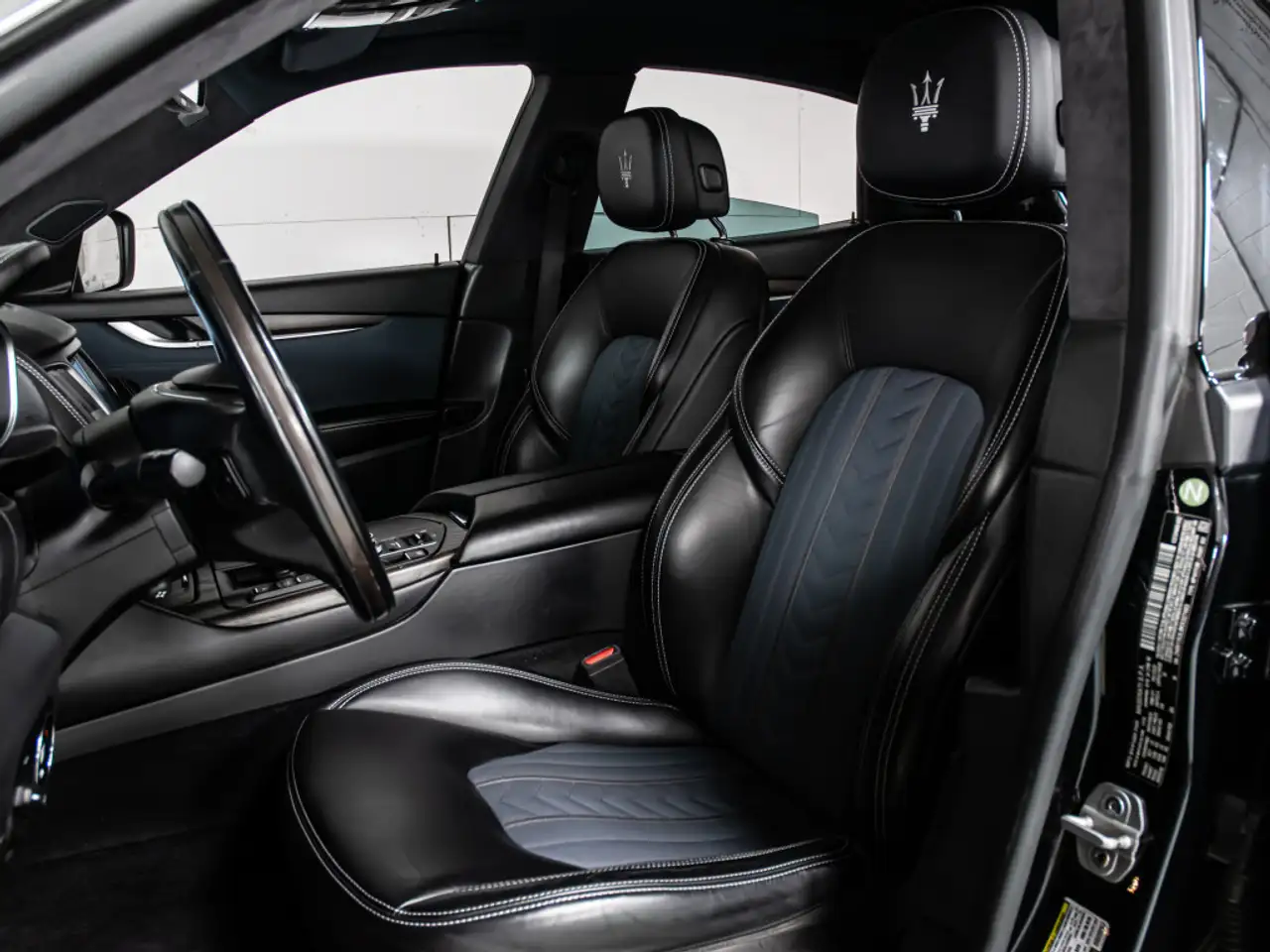 Maserati Levante снимка Maserati Levante