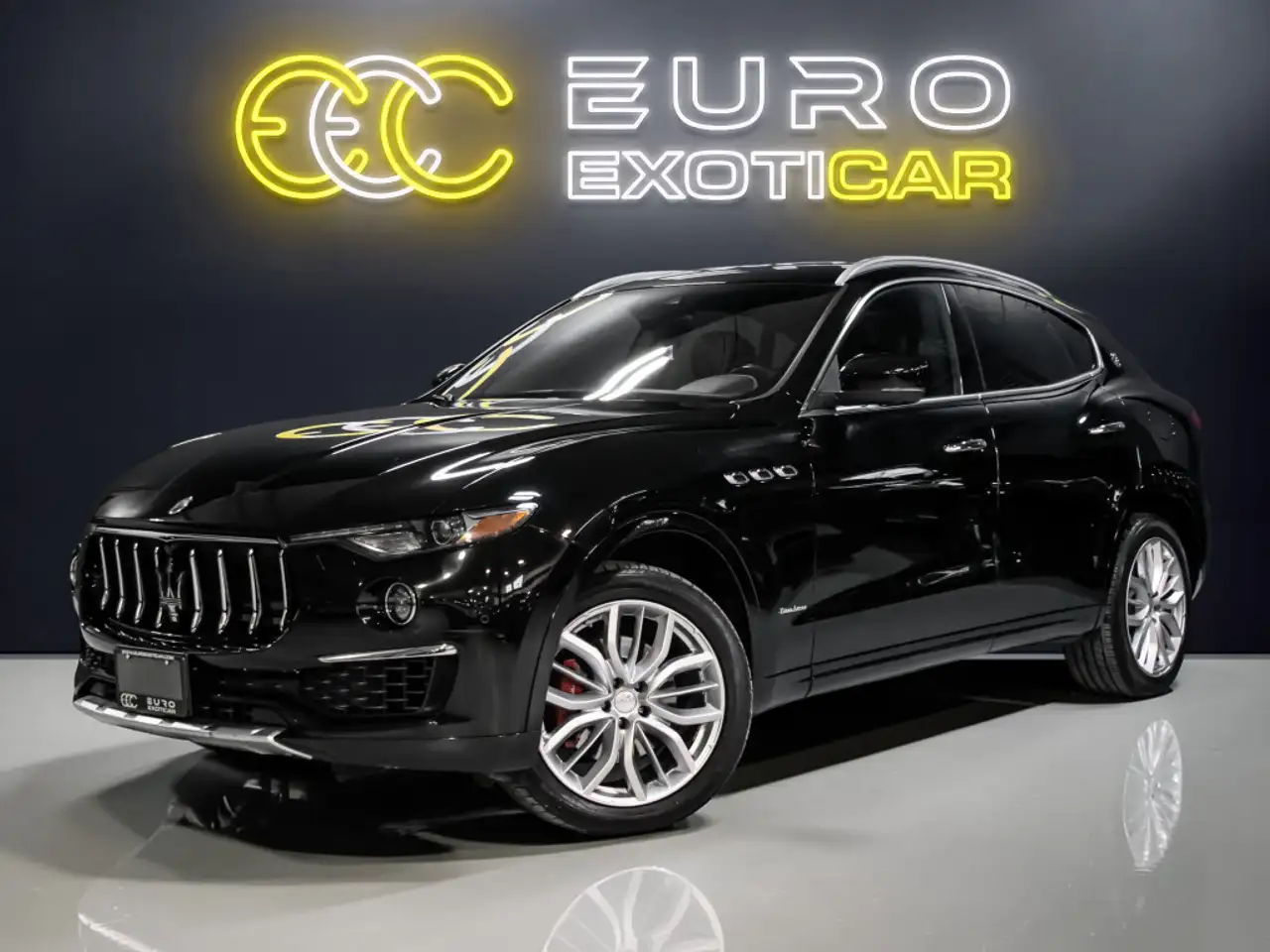 Maserati Levante снимка Maserati Levante