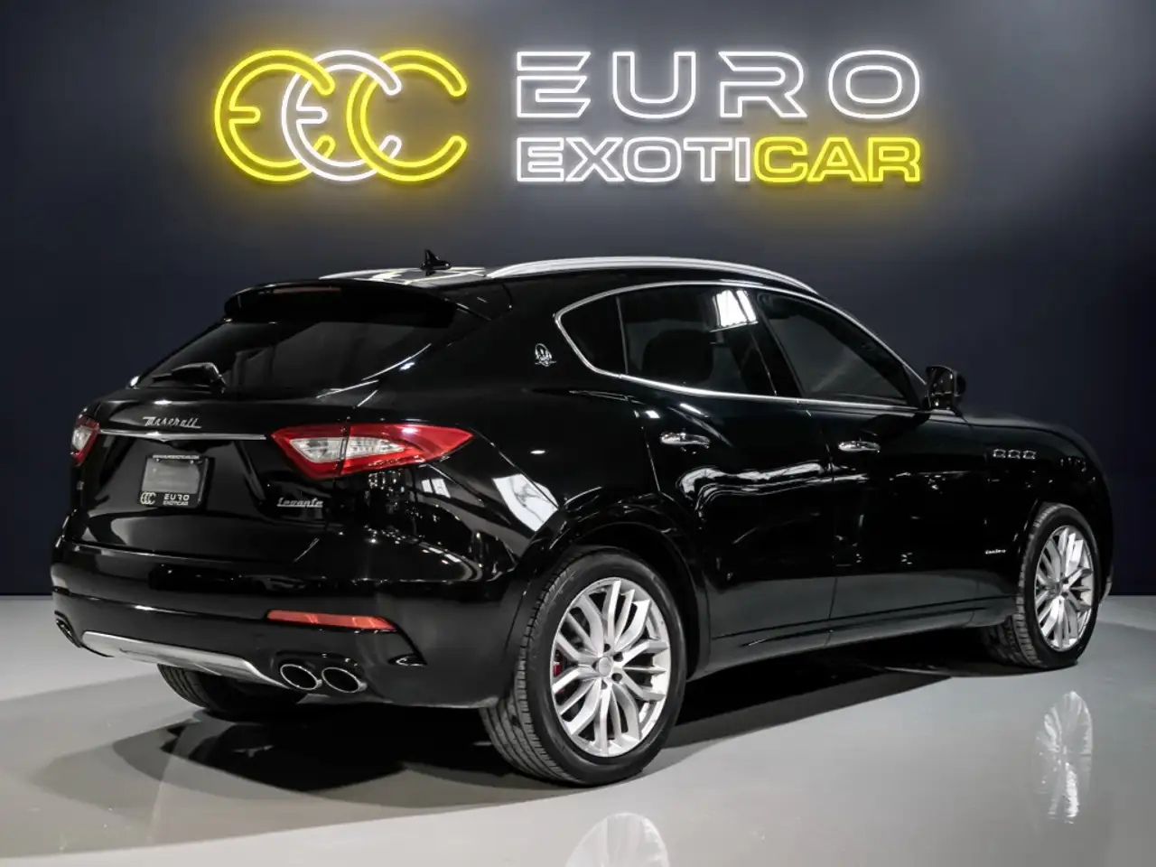Maserati Levante снимка Maserati Levante