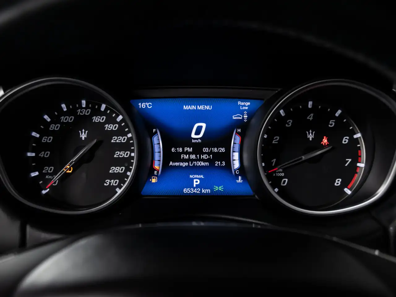 Maserati Levante снимка Maserati Levante