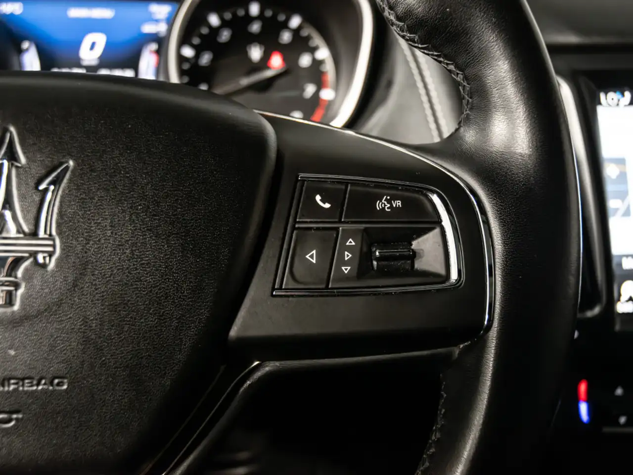 Maserati Levante снимка Maserati Levante