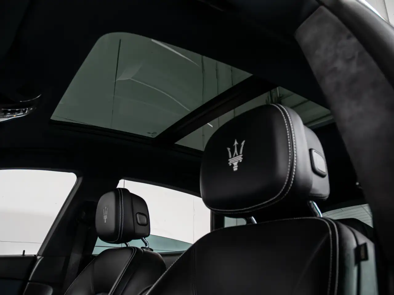 Maserati Levante снимка Maserati Levante