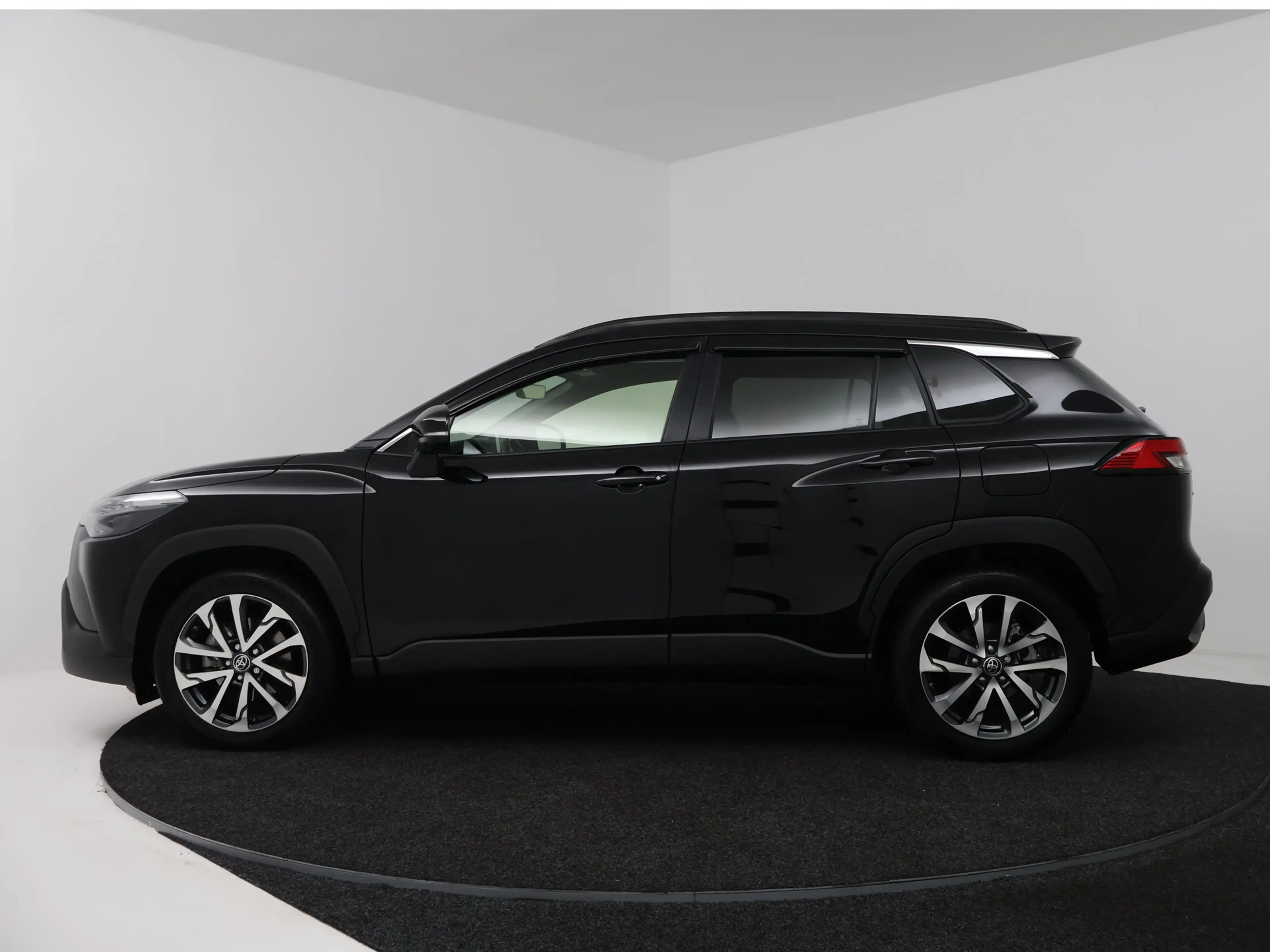 Toyota Corolla Cross Hybrid 200 Executive | Panoramadak | Lederen bekle — photo 3