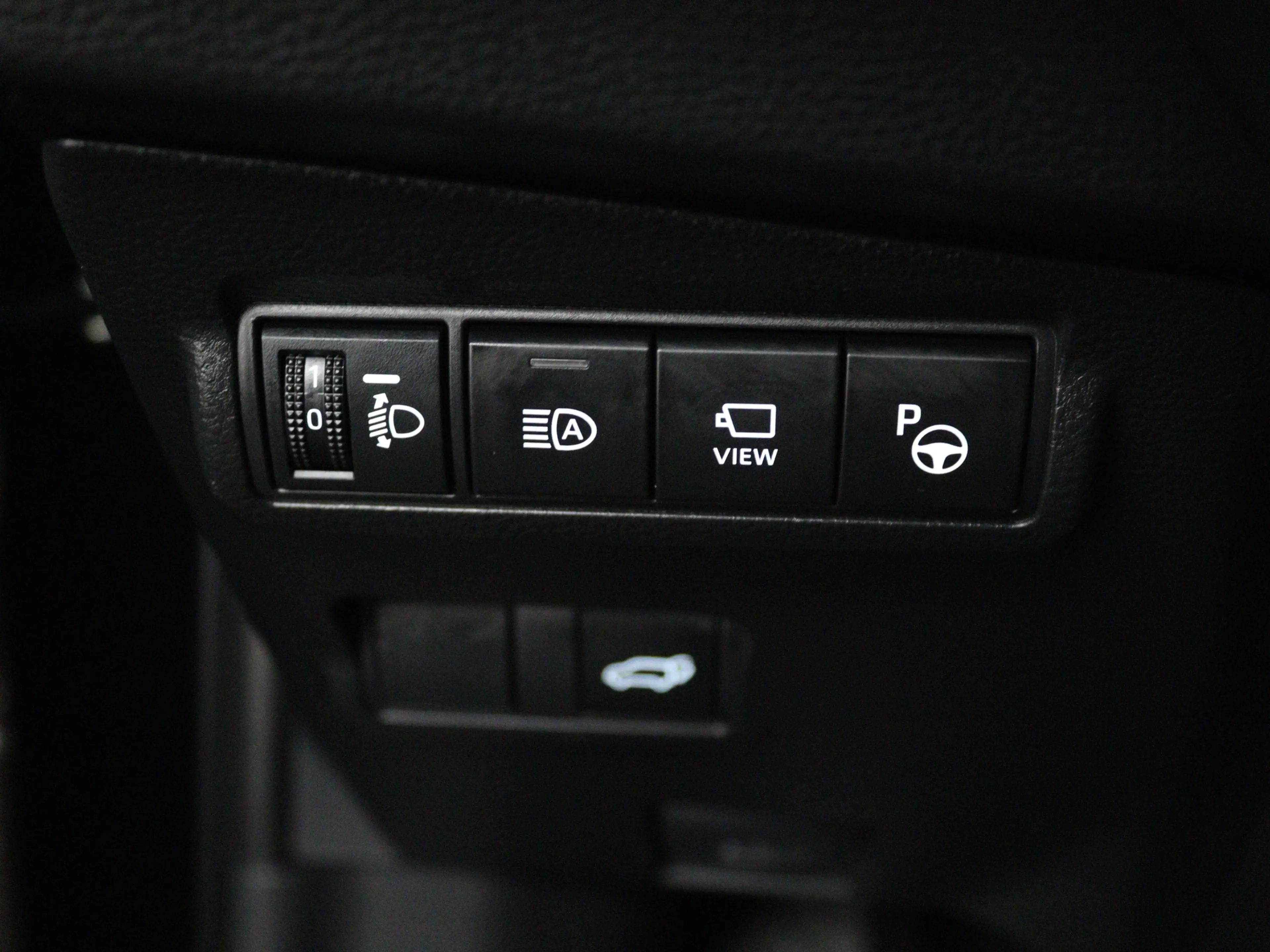 Toyota Corolla Cross Hybrid 200 Executive | Panoramadak | Lederen bekle — photo 15