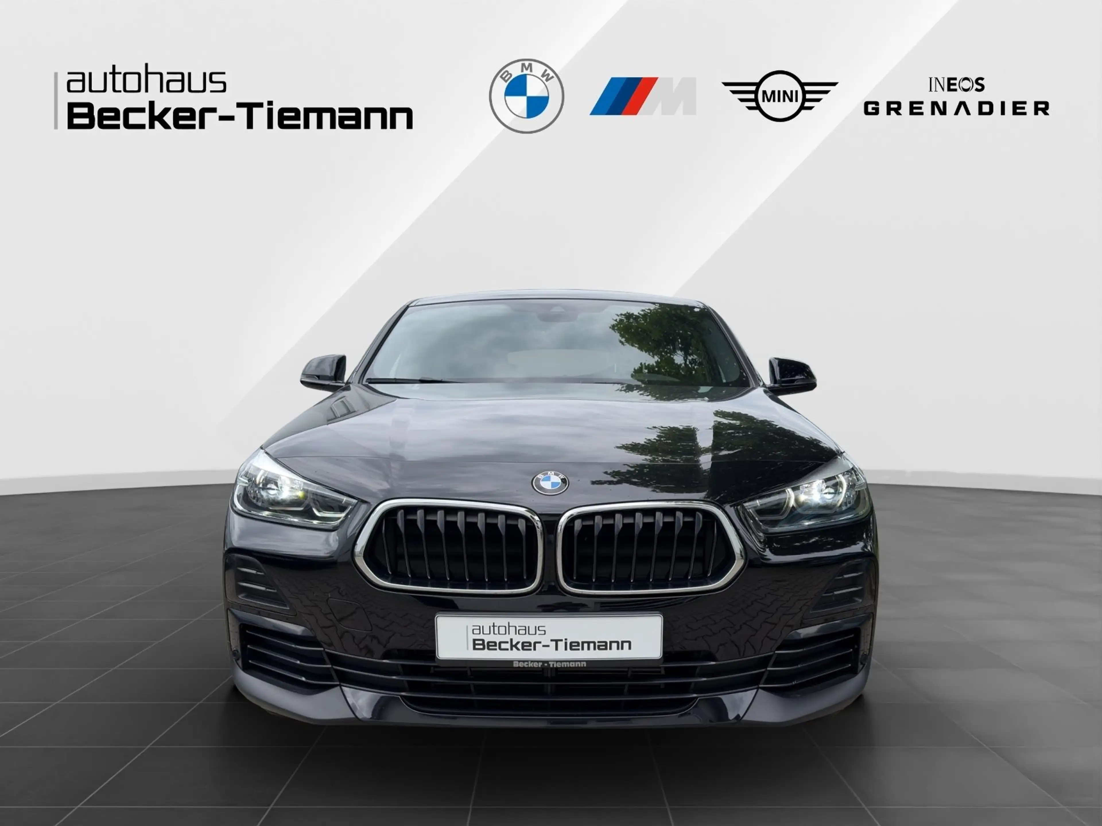 BMW X2 sDrive18i LED ParkAss. Navi RFK SHZ Tempomat — photo 2
