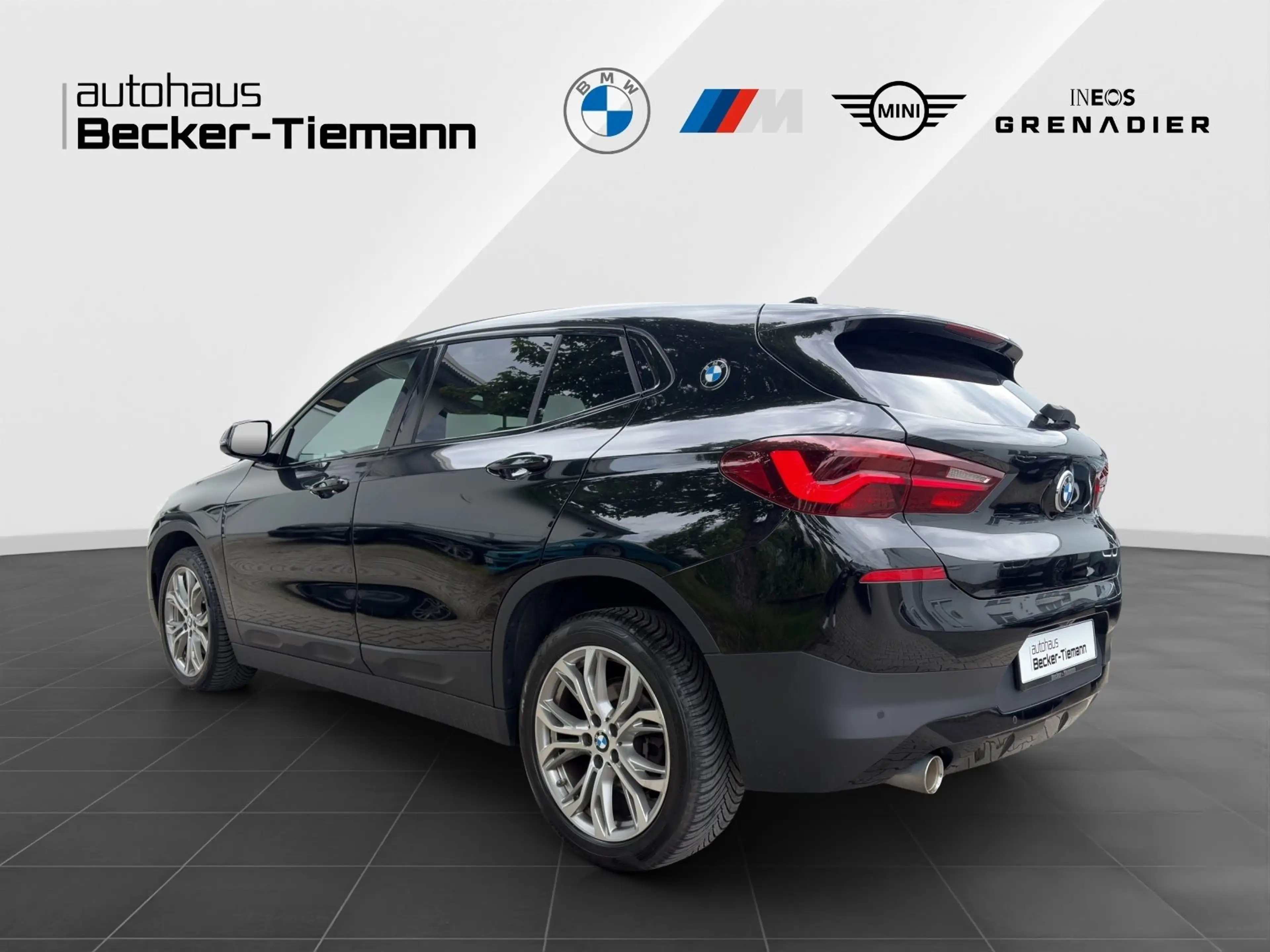 BMW X2 sDrive18i LED ParkAss. Navi RFK SHZ Tempomat — photo 4