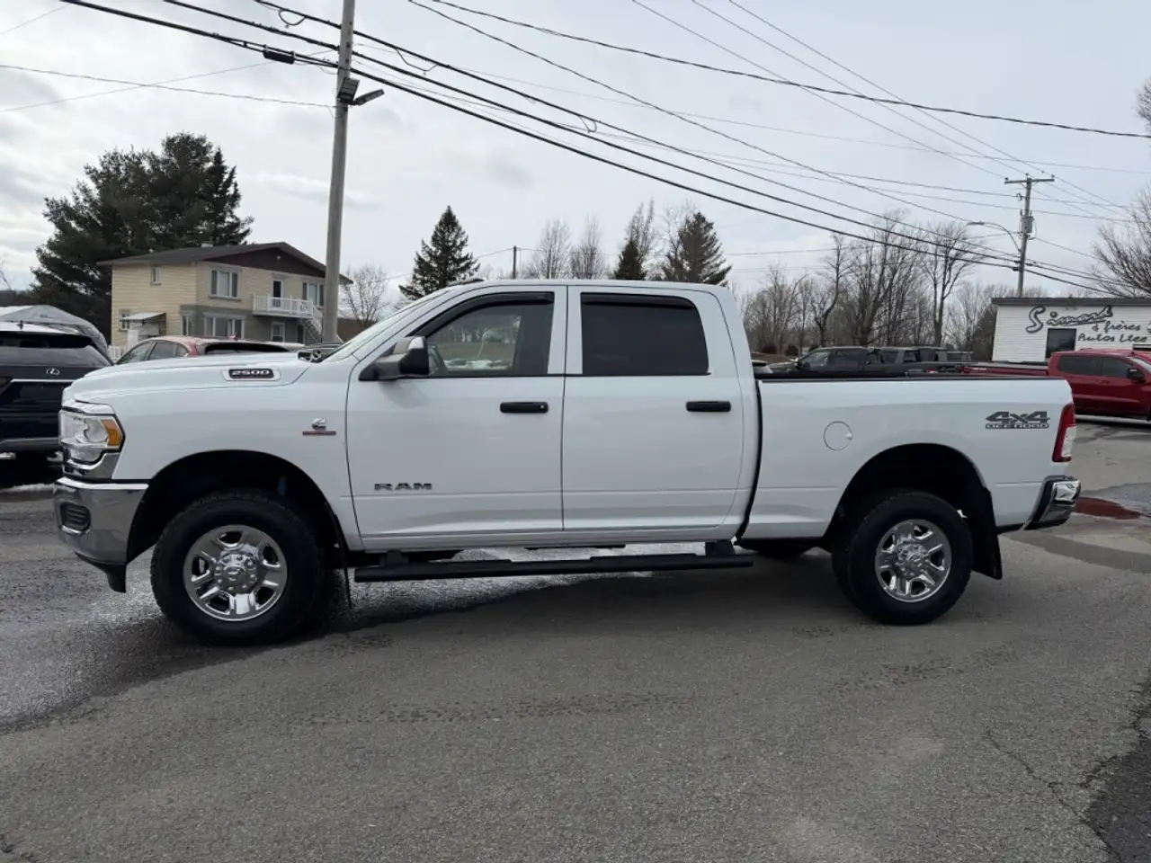 RAM 2500 снимка RAM 2500