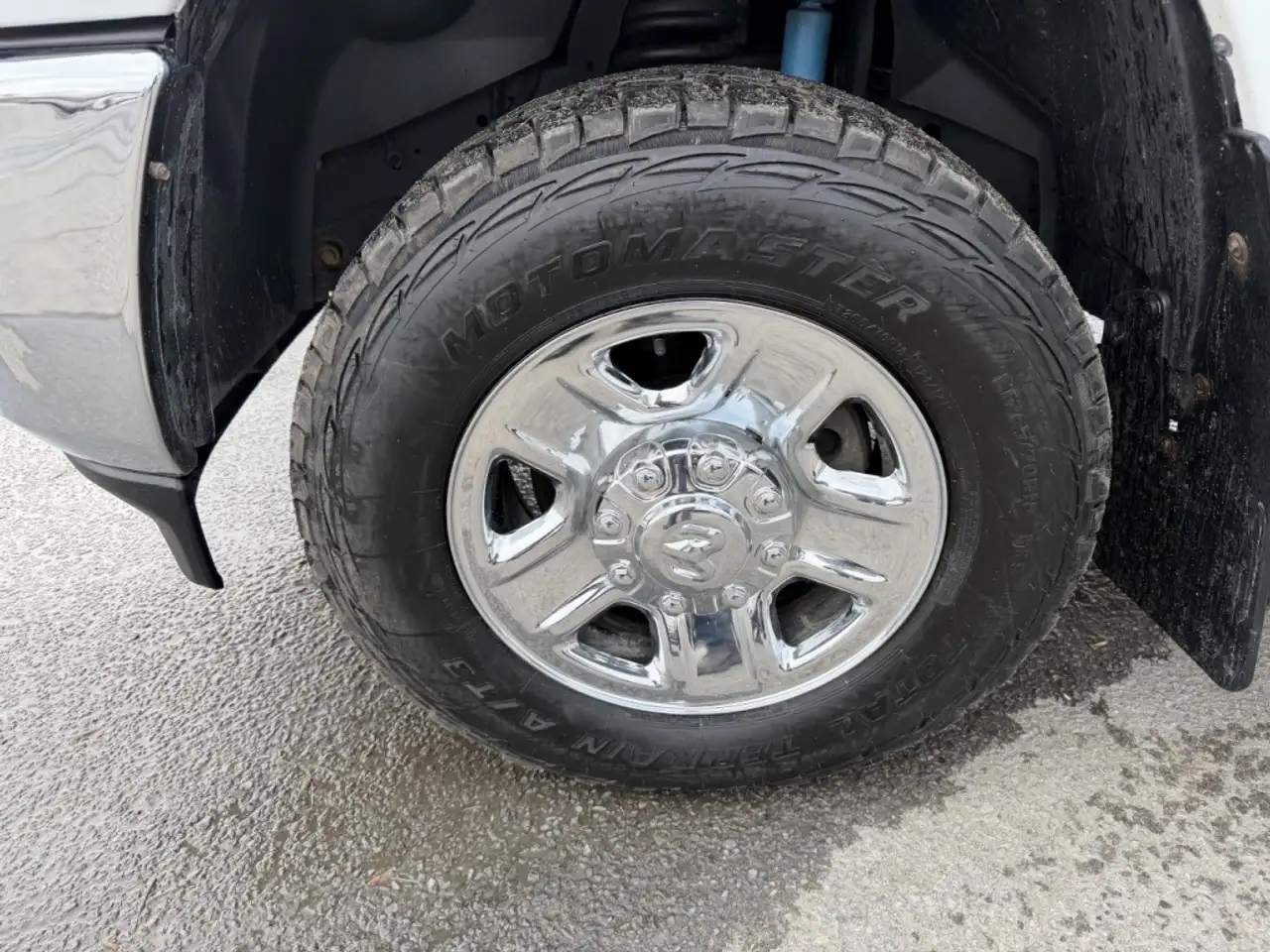 RAM 2500 снимка RAM 2500
