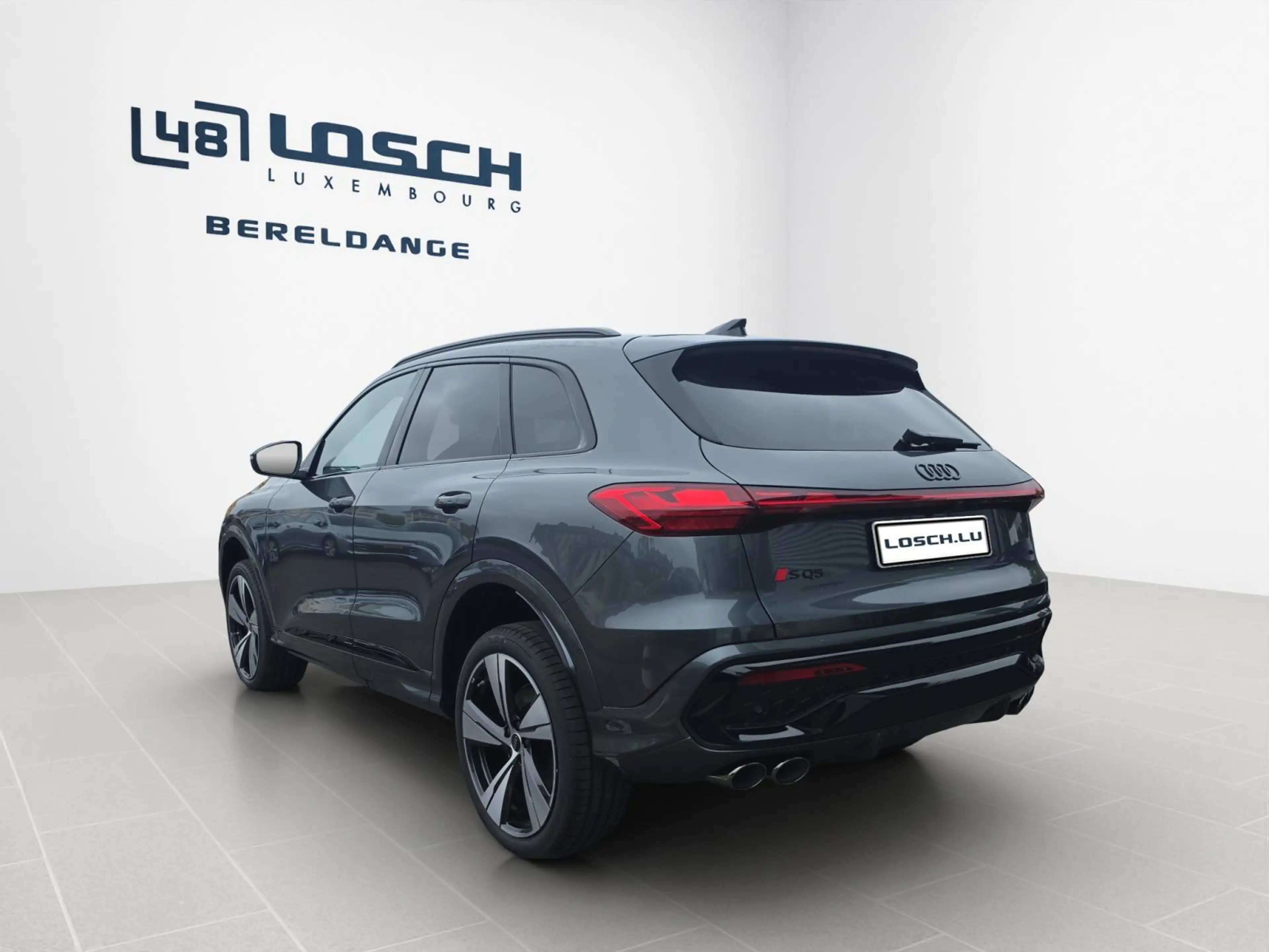 Audi SQ5 TFSI quattro S tronic — photo 7