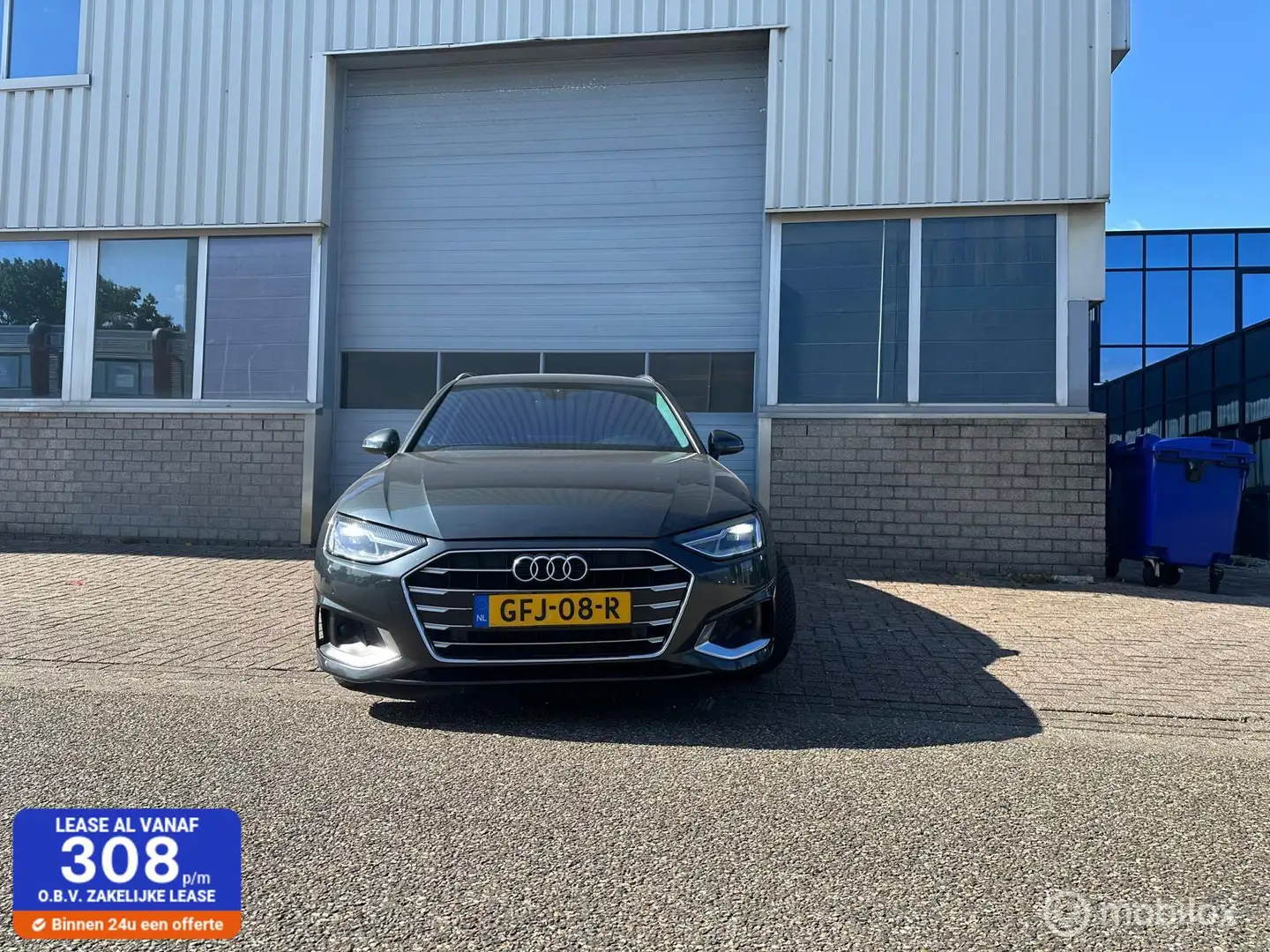 Audi A4 Avant 35 TDI Pro Line Zwart - 1