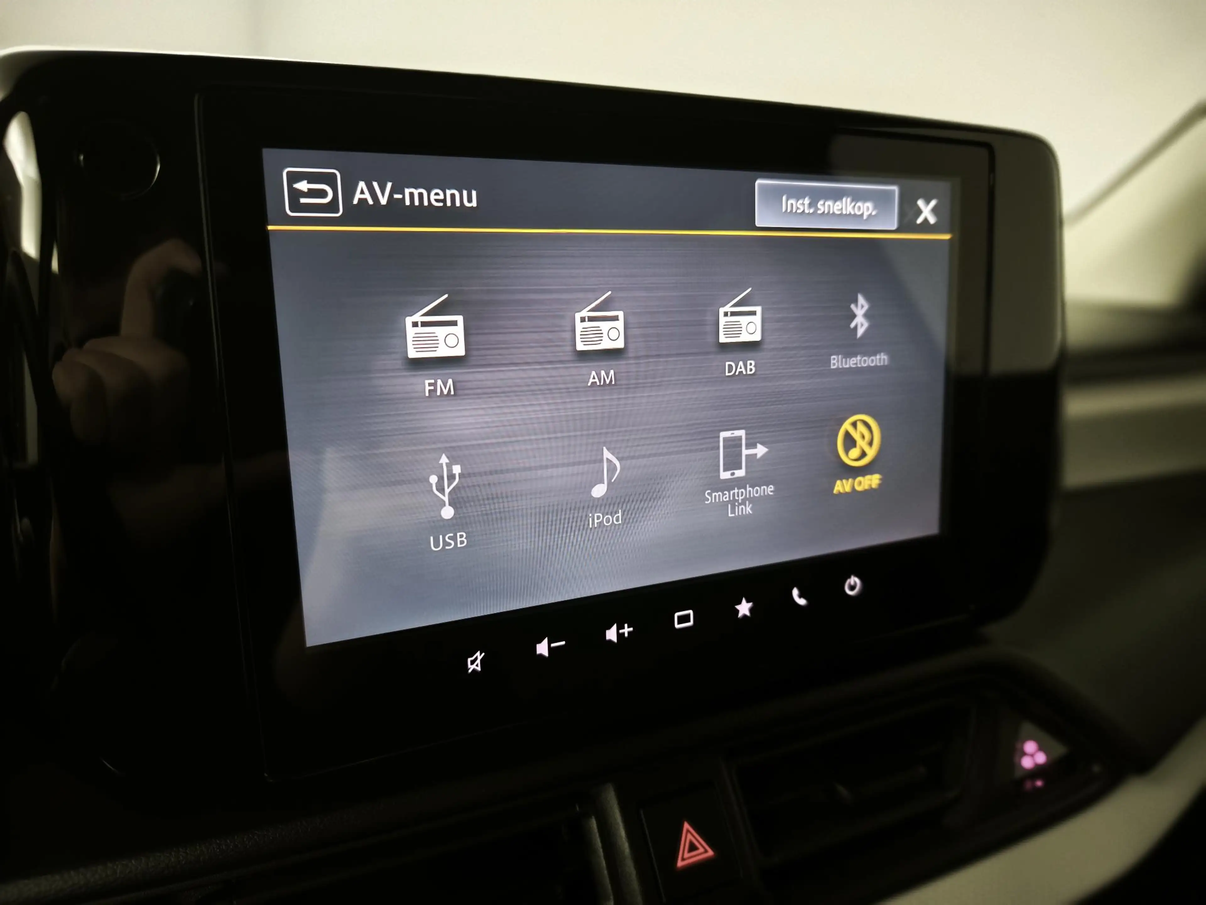 Suzuki Swift 1.2 Select Smart Hybrid Automaat 82PK | Adaptieve — photo 6