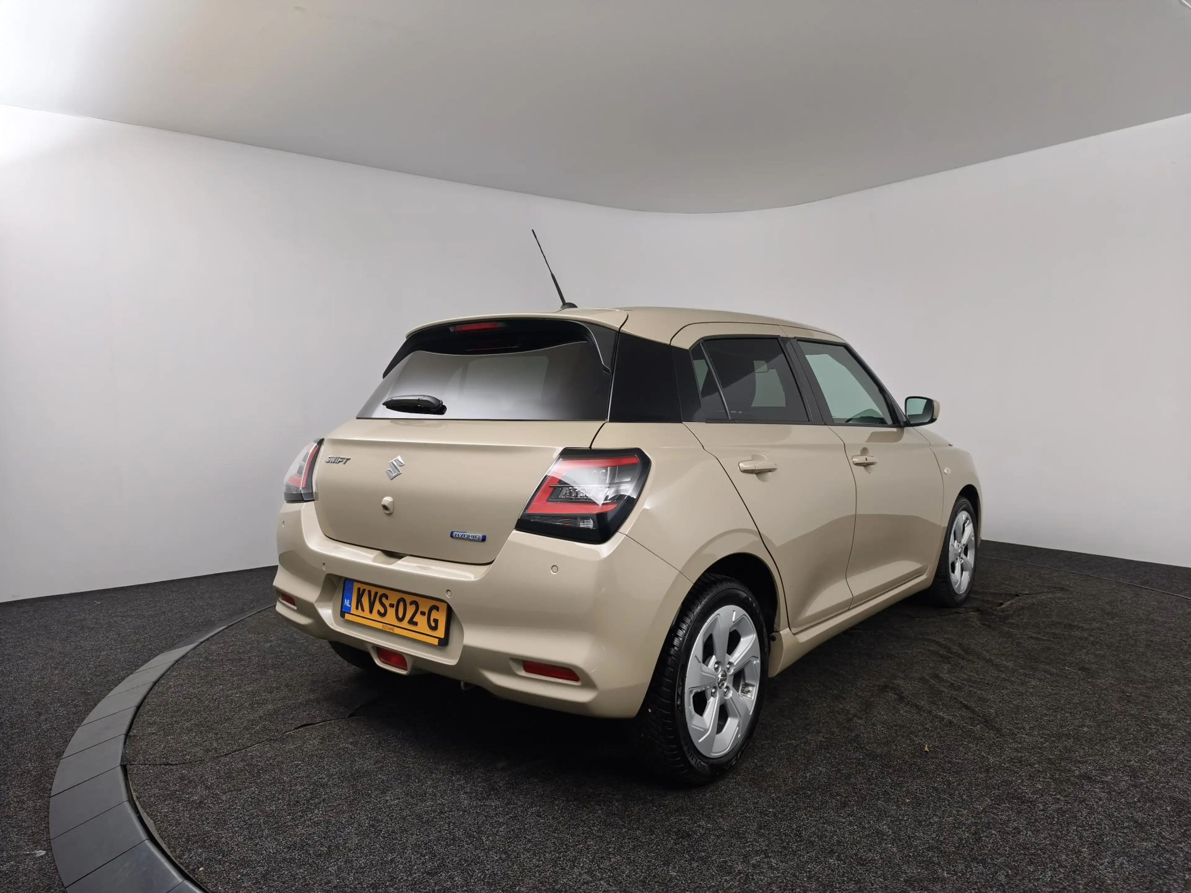 Suzuki Swift 1.2 Select Smart Hybrid Automaat 82PK | Adaptieve — photo 2