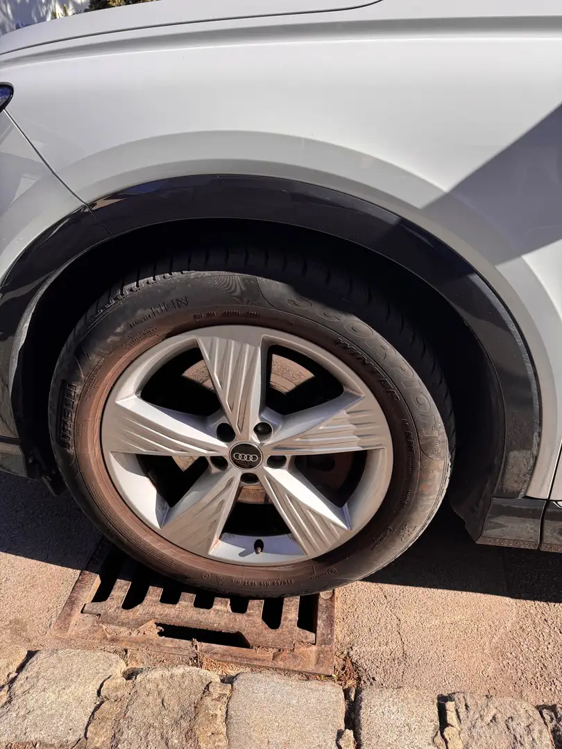 Audi Q4 e-tron Q4 50 e-tron Sportback S-line Weiß - 2
