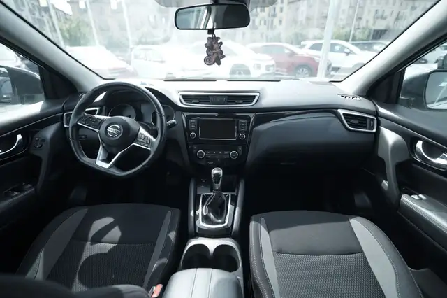 Nissan Qashqai view 5