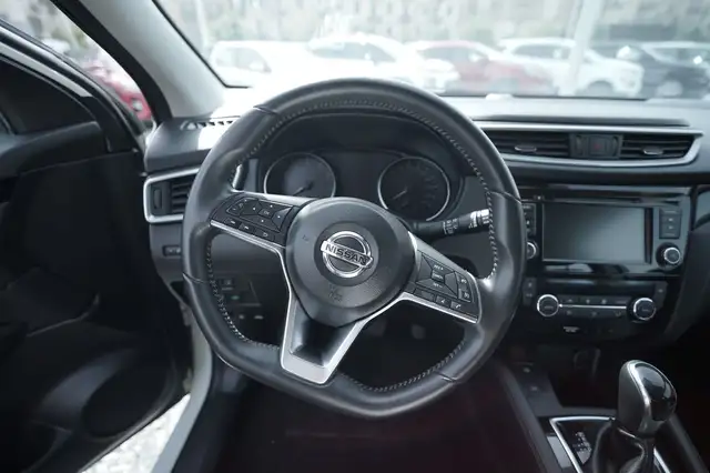 Nissan Qashqai view 6