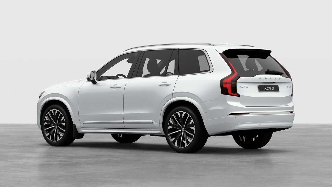 2026 Volvo XC90 ULTRA BRIGHT THEME alt 2