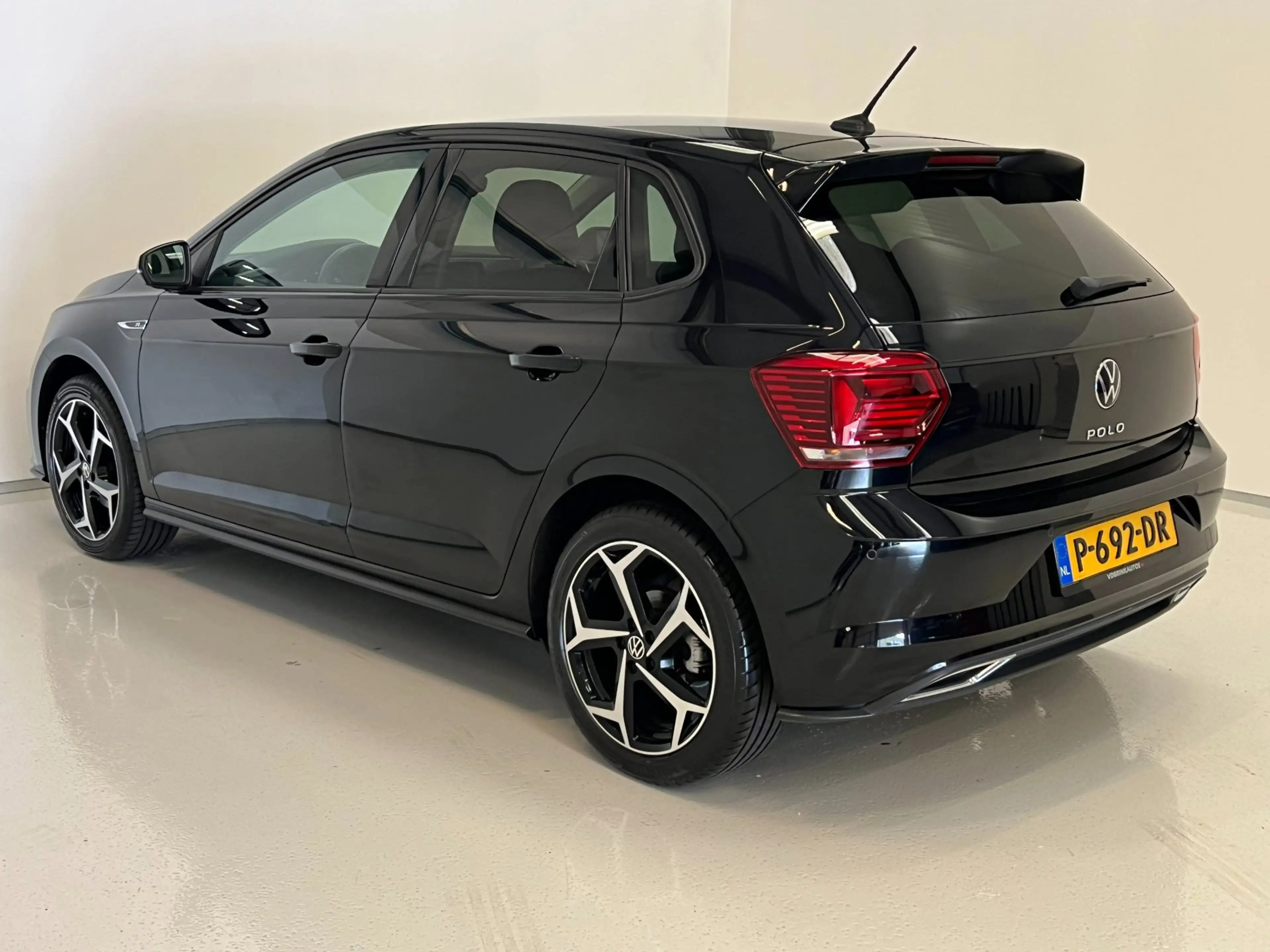 Volkswagen Polo 1.0 TSI Highline / R-Line / BTW / Stoelverwarming — photo 4