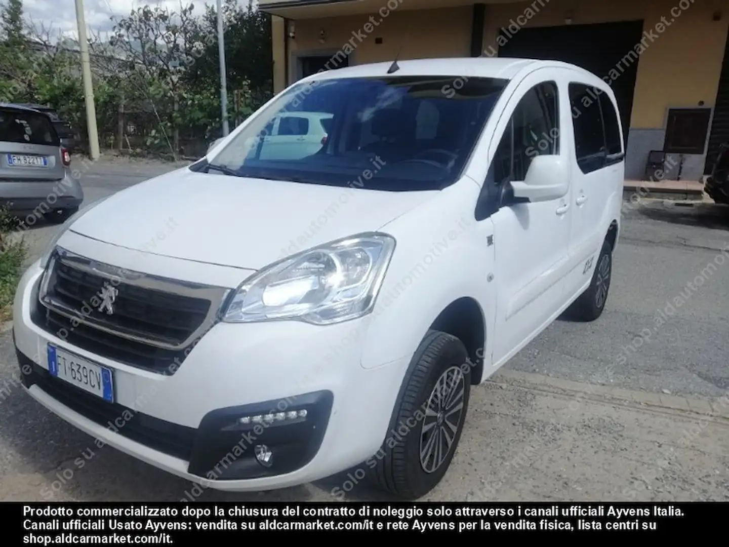 Peugeot Partner Tepee 1.6 BlueHDi 100cv E6 4X4 Endurance Iva Incl. Blanc - 1
