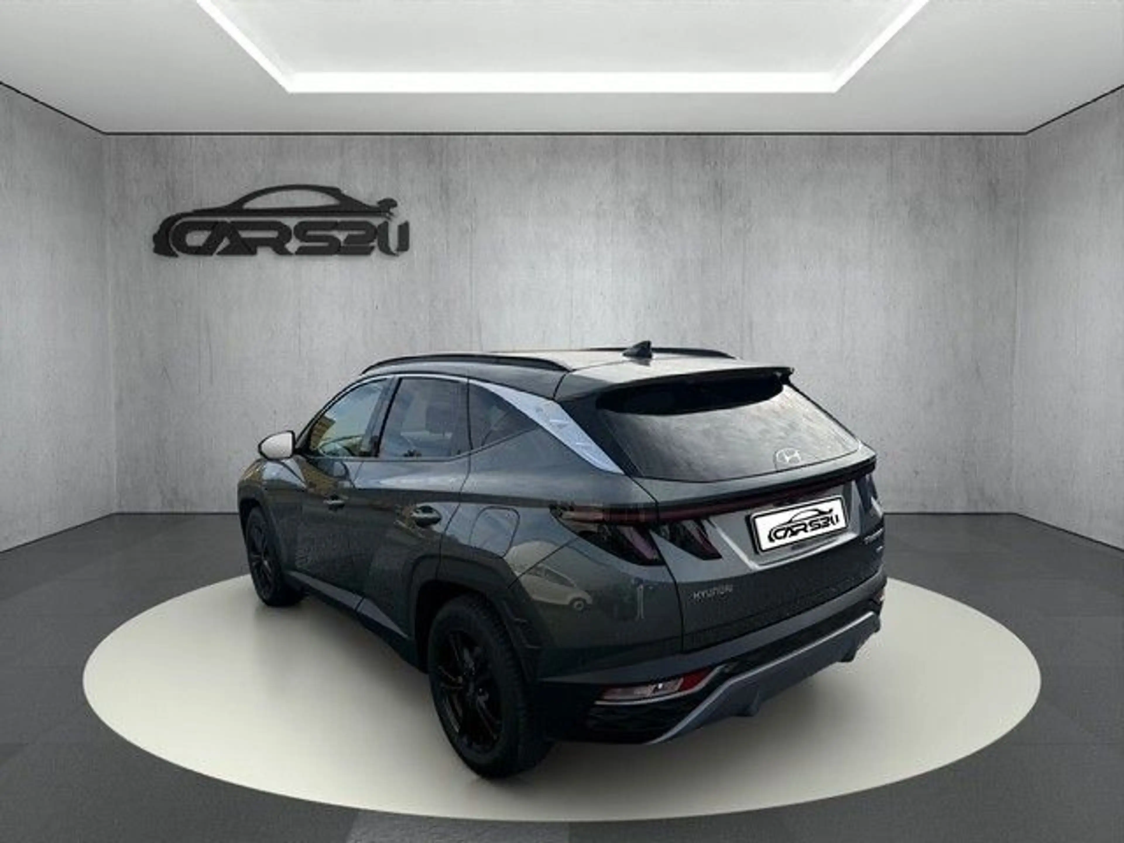Hyundai TUCSON 1.6 Blackline*Panorama*1 Hand*Kamera*Allra — photo 8