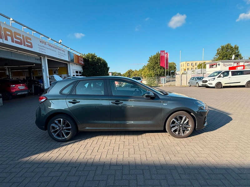 Hyundai i30 Trend Mild-Hybrid/Kamera/Carplay/PDC v+h — photo 4