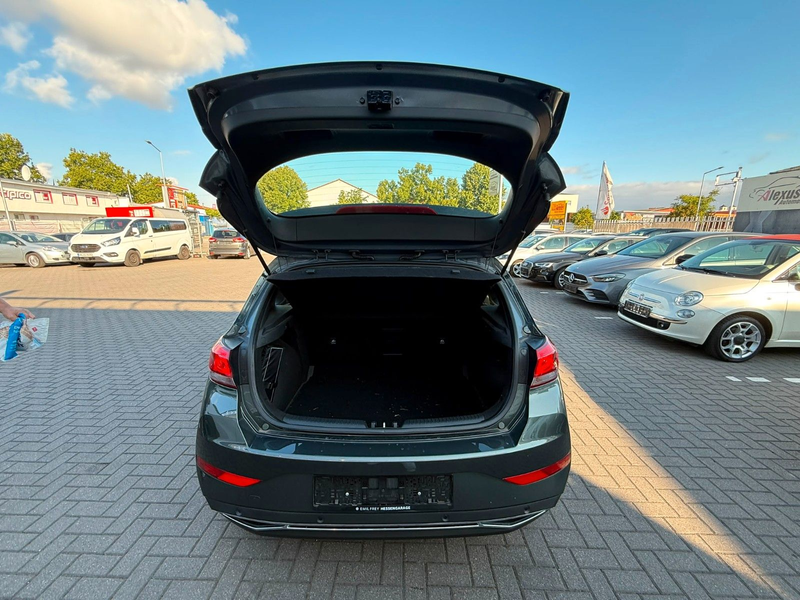 Hyundai i30 Trend Mild-Hybrid/Kamera/Carplay/PDC v+h — photo 7