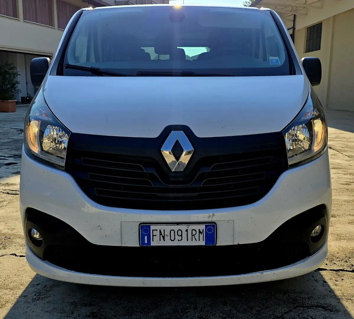 Renault Trafic 1.6 diesel 9 posti - 1