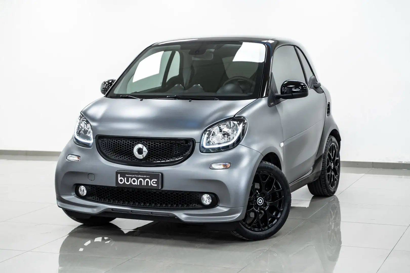 smart forTwo 1.0 71CV SUPERPASSION SPECIAL PAINT *6.671 KM* ITA Grigio - 1