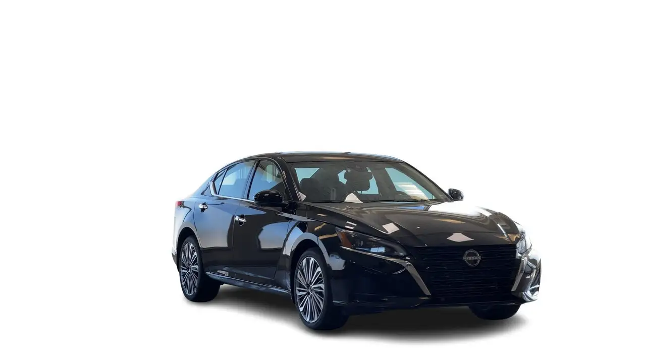 Nissan Altima снимка Nissan Altima