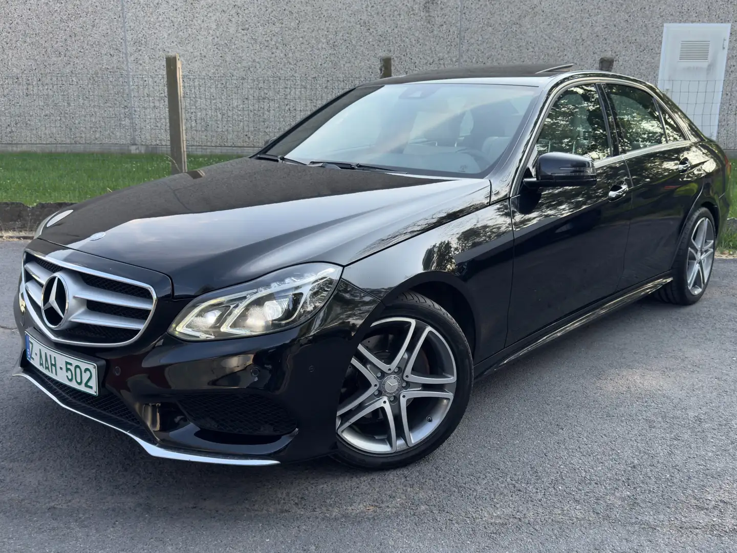 Mercedes-Benz E 300 E 300 BlueTEC HYBRID AMG * 1 Jaar Garantie * FULL* Noir - 2