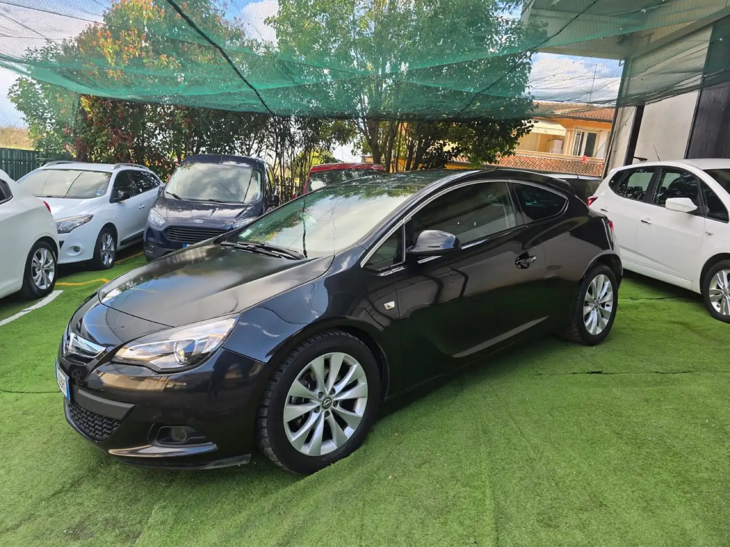 Opel Astra GTC 1.7 cdti ecotec Cosmo s&s 130cv - 2