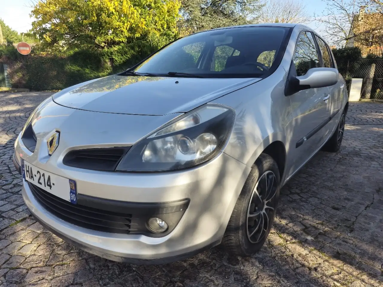 Renault Clio 1.6 16V 110 Confort Dynamique A