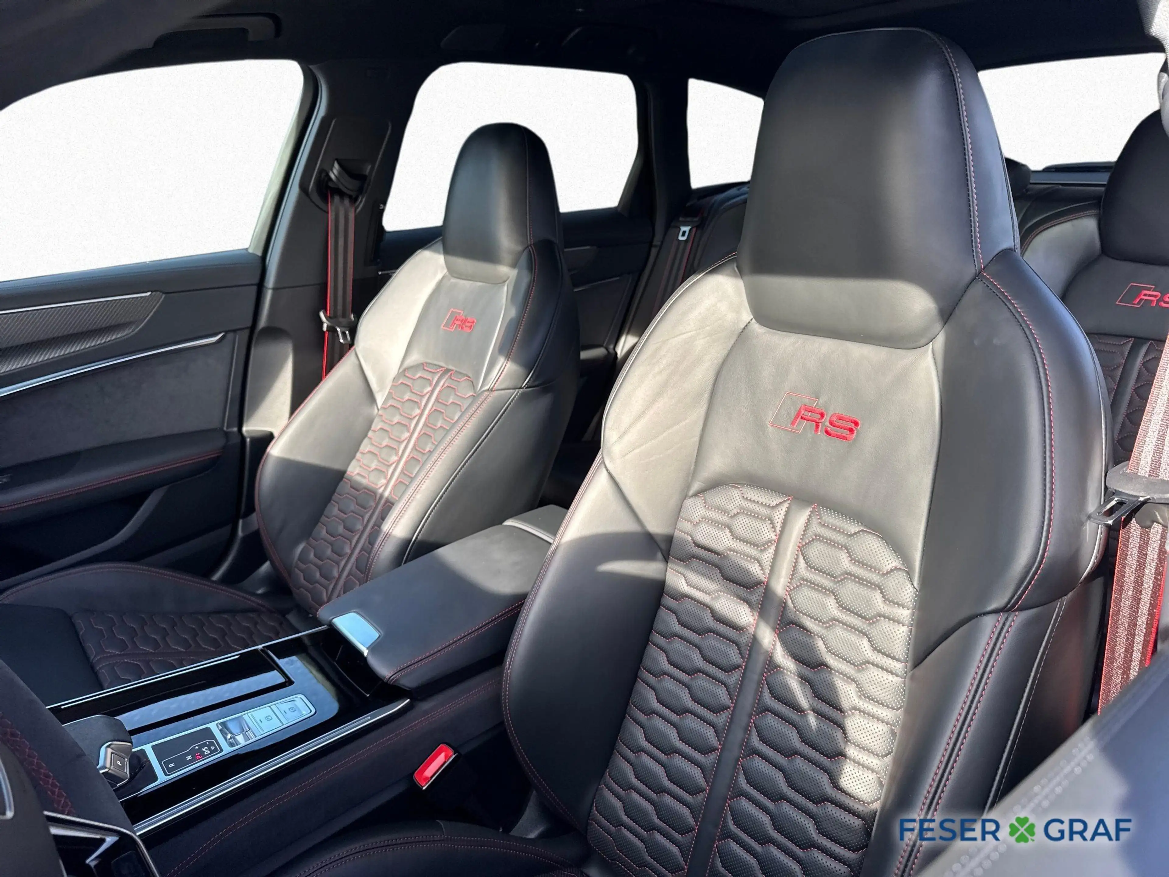 Audi RS6 Avant HD-MATRIX/KERAMIK/B&O-ADVANCED/PANO/HuD — photo 10