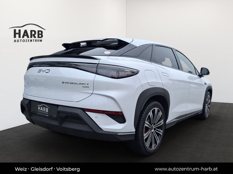 BYD Sealion 7 Excellence AWD — photo 4