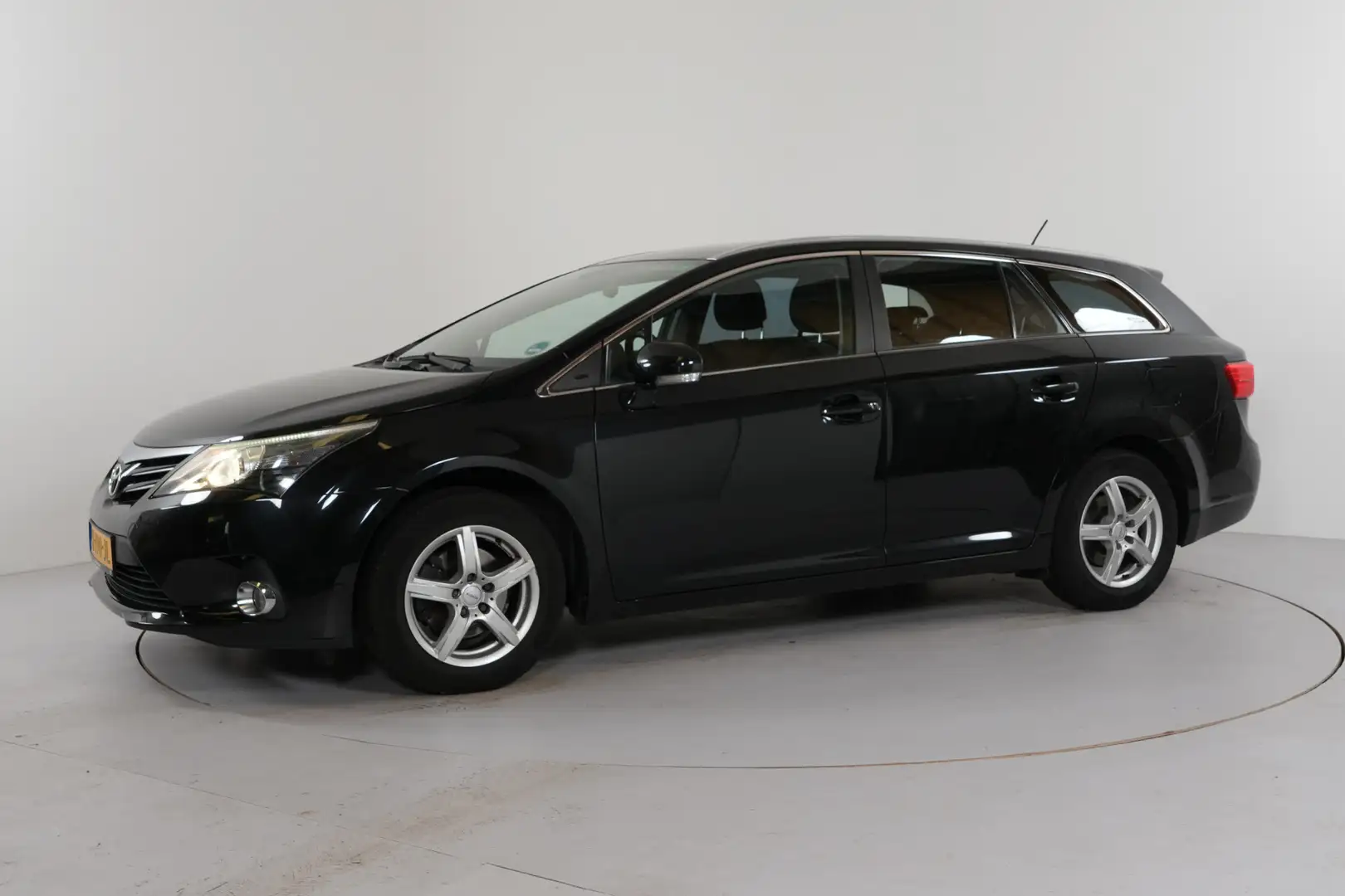 Toyota Avensis Wagon 1.8 VVTi Business | Trekhaak | Negro - 2