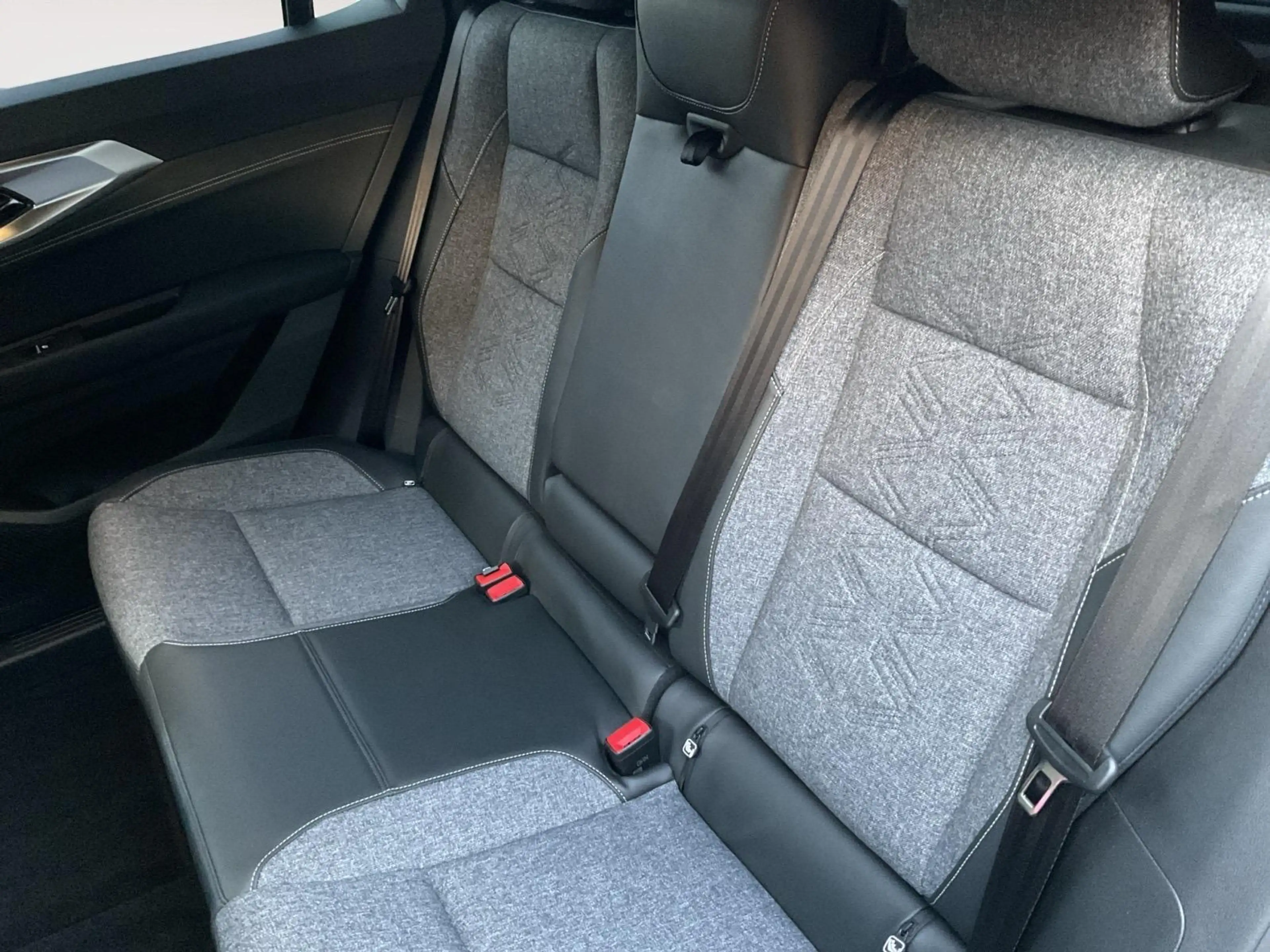 Renault Rafale Techno E-Tech Full Hybrid 200 AKTION — photo 14
