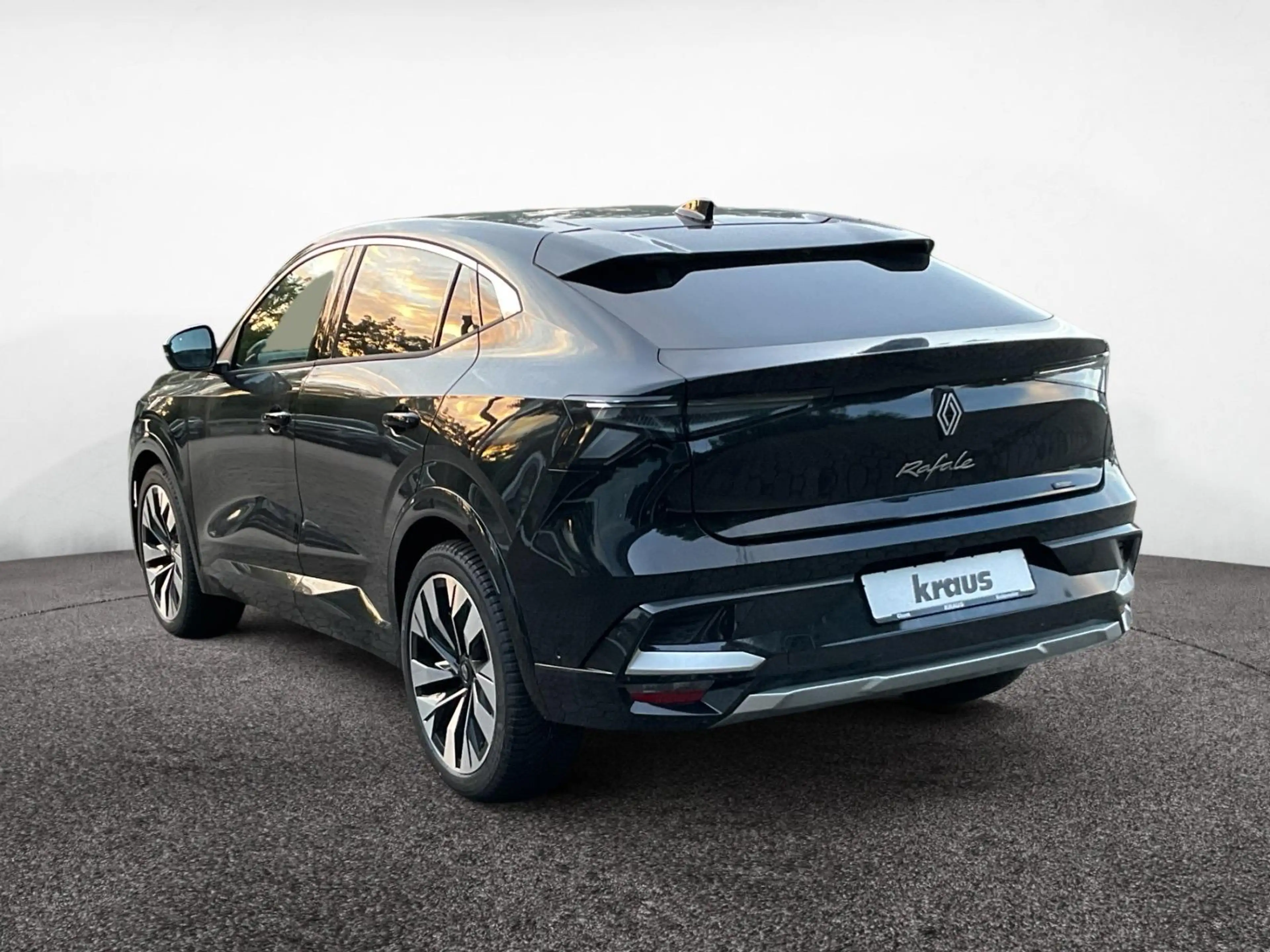 Renault Rafale Techno E-Tech Full Hybrid 200 AKTION — photo 5