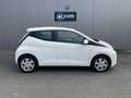 Toyota Aygo 1.0X-PLAY 5 PORTES Blanc - thumbnail 4