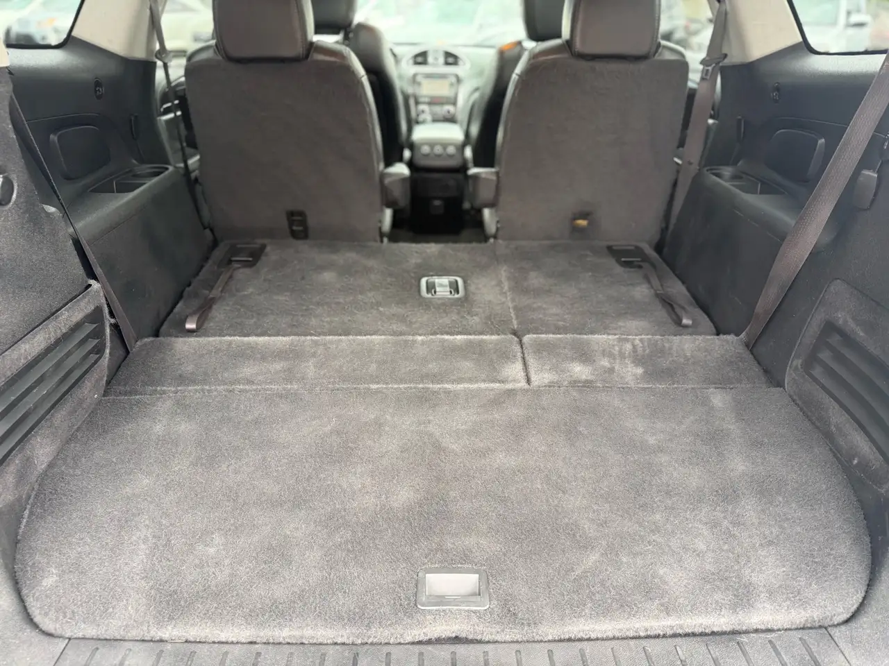 Buick Enclave снимка Buick Enclave