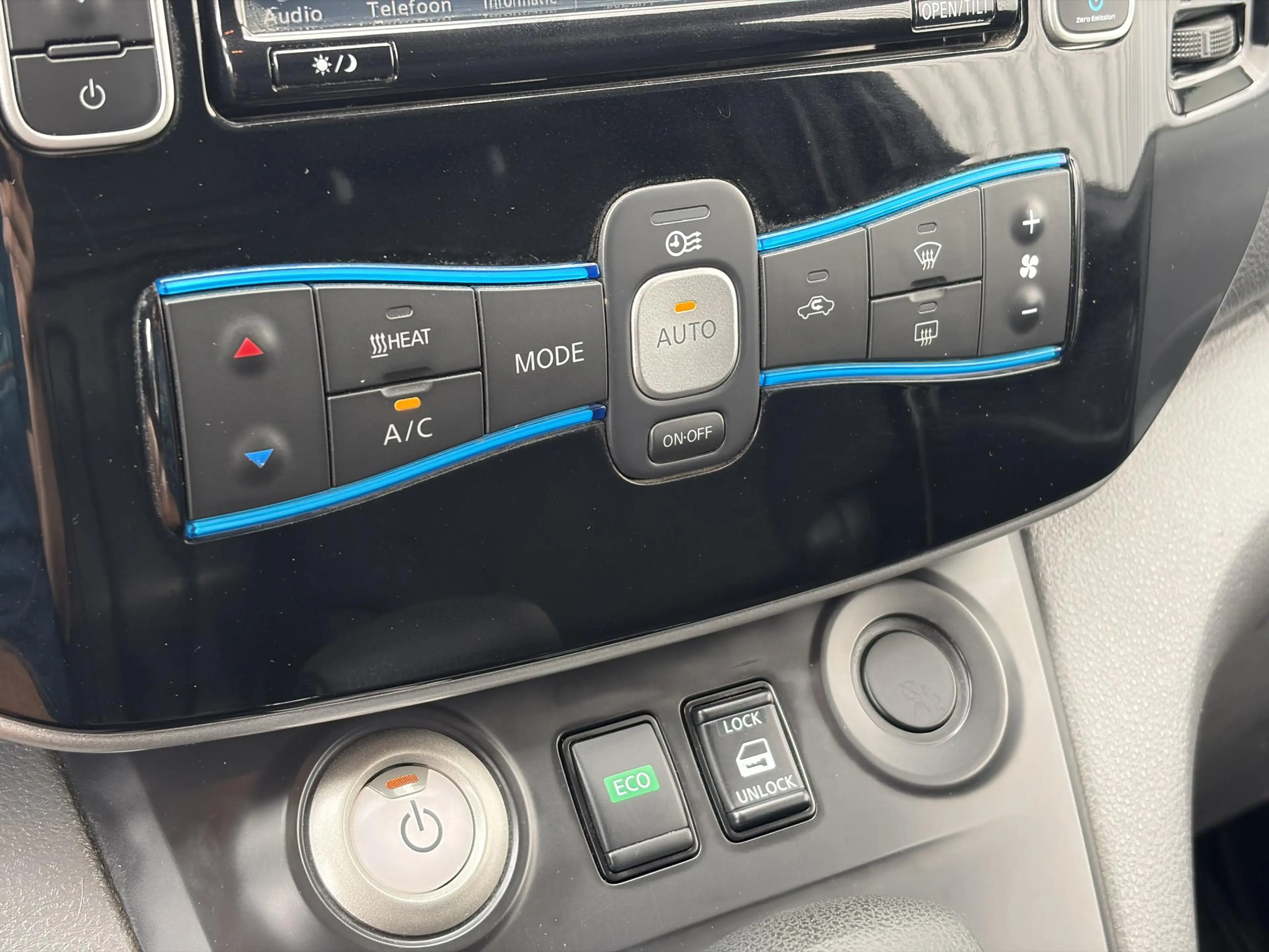 Nissan E-NV200 Business 40 kWh*ECC*CRUISE*HAAK*CAM*NAVI*KEYLESS* — photo 18