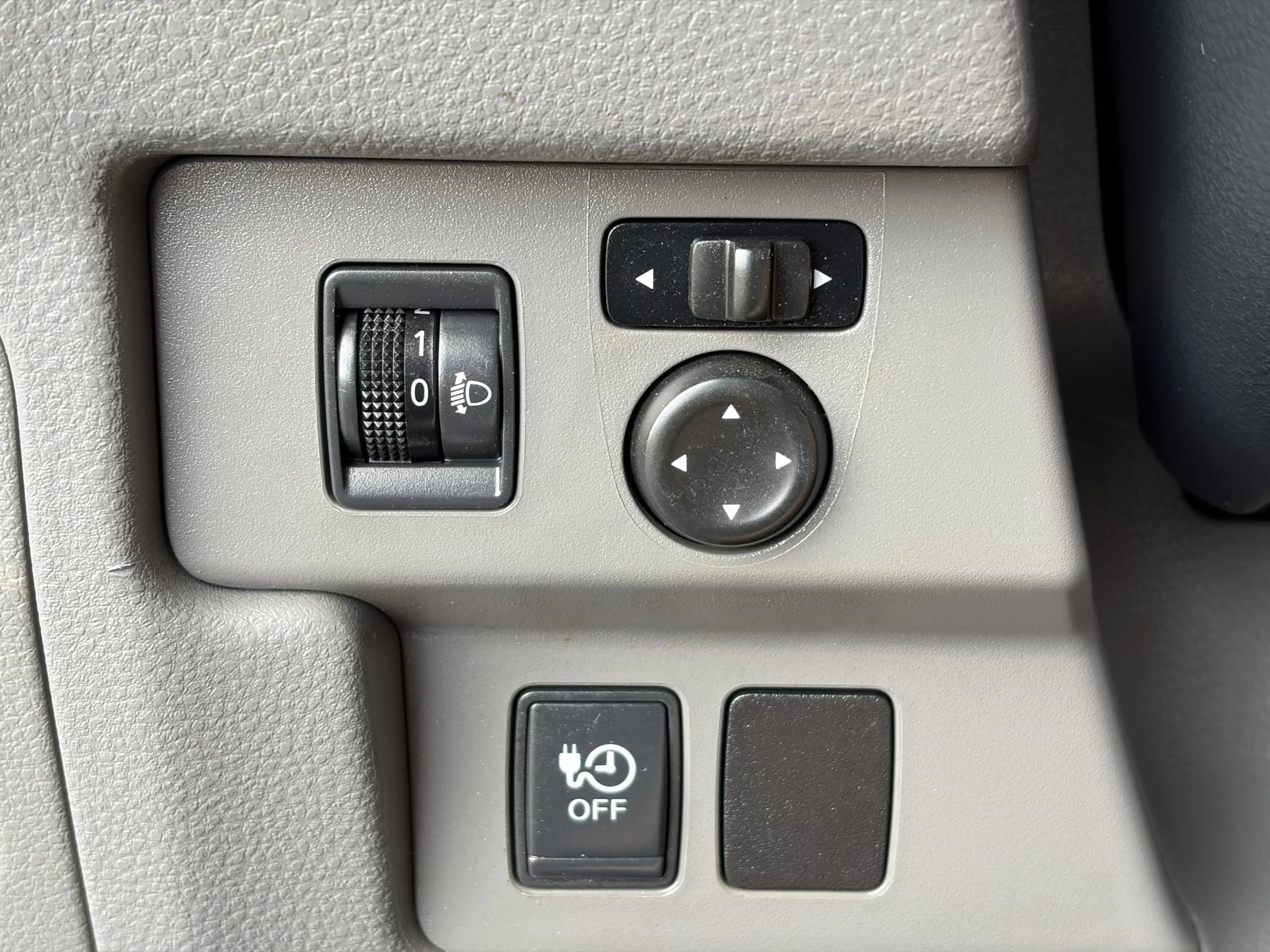 Nissan E-NV200 Business 40 kWh*ECC*CRUISE*HAAK*CAM*NAVI*KEYLESS* — photo 29