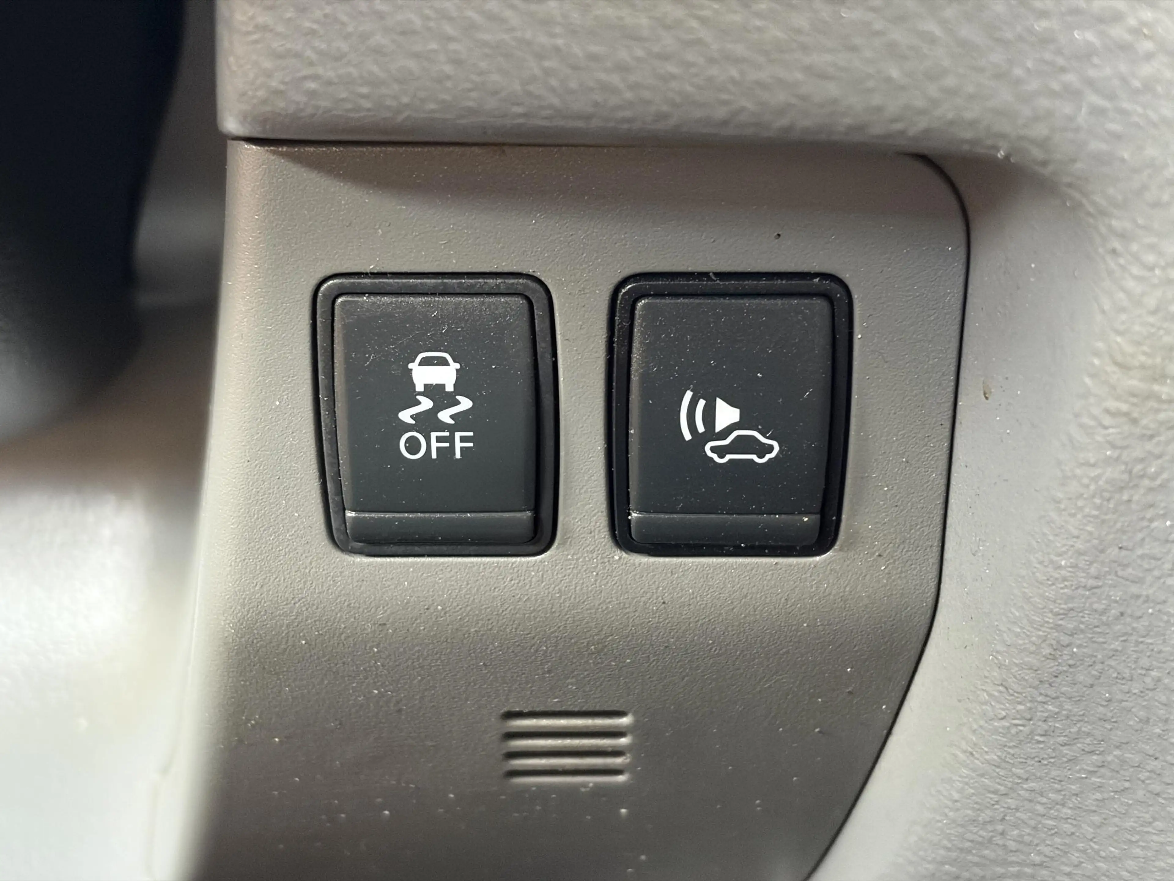 Nissan E-NV200 Business 40 kWh*ECC*CRUISE*HAAK*CAM*NAVI*KEYLESS* — photo 23